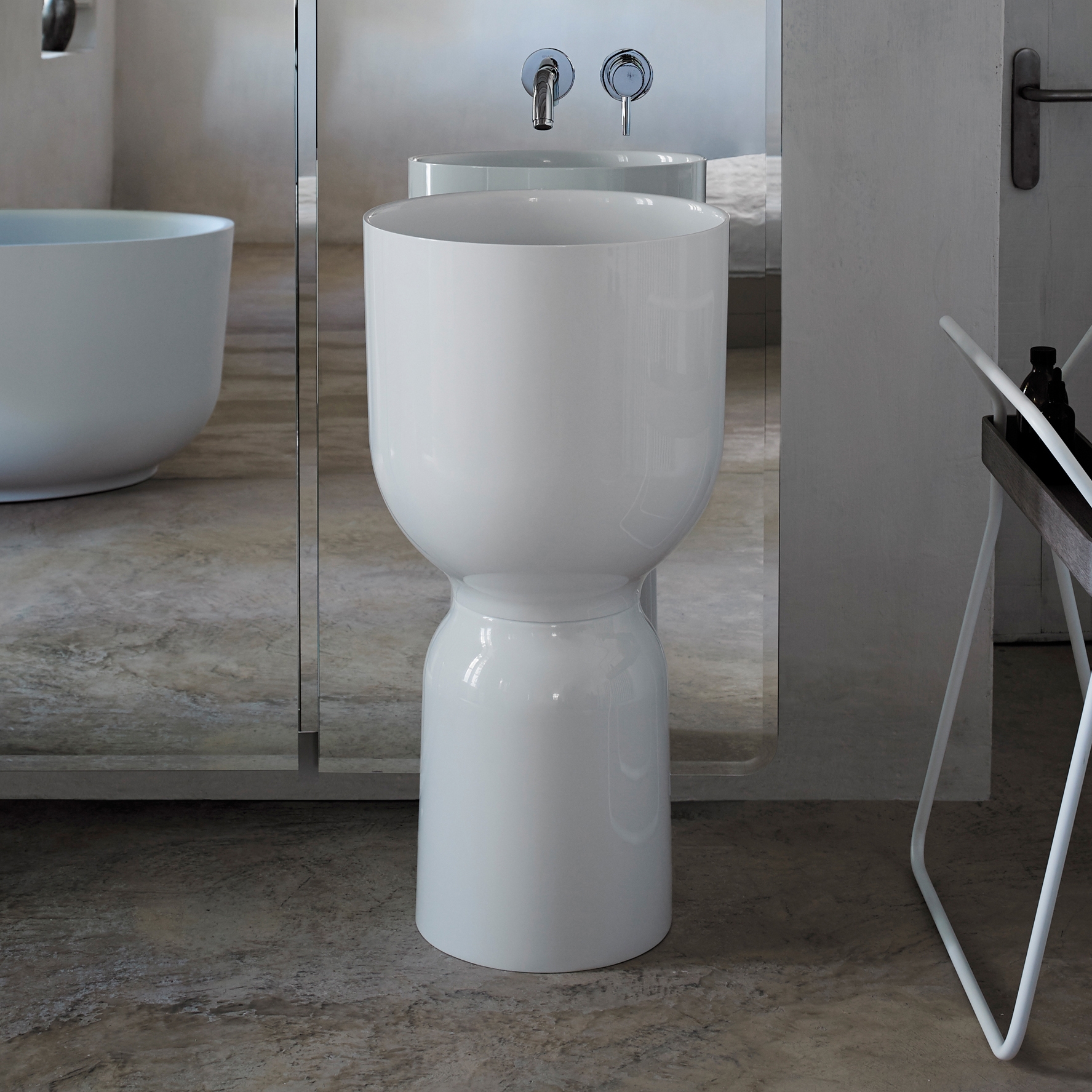 Mostra il prodotto Origin Lavandino freestanding  in Topsolid del produttore Inbani
