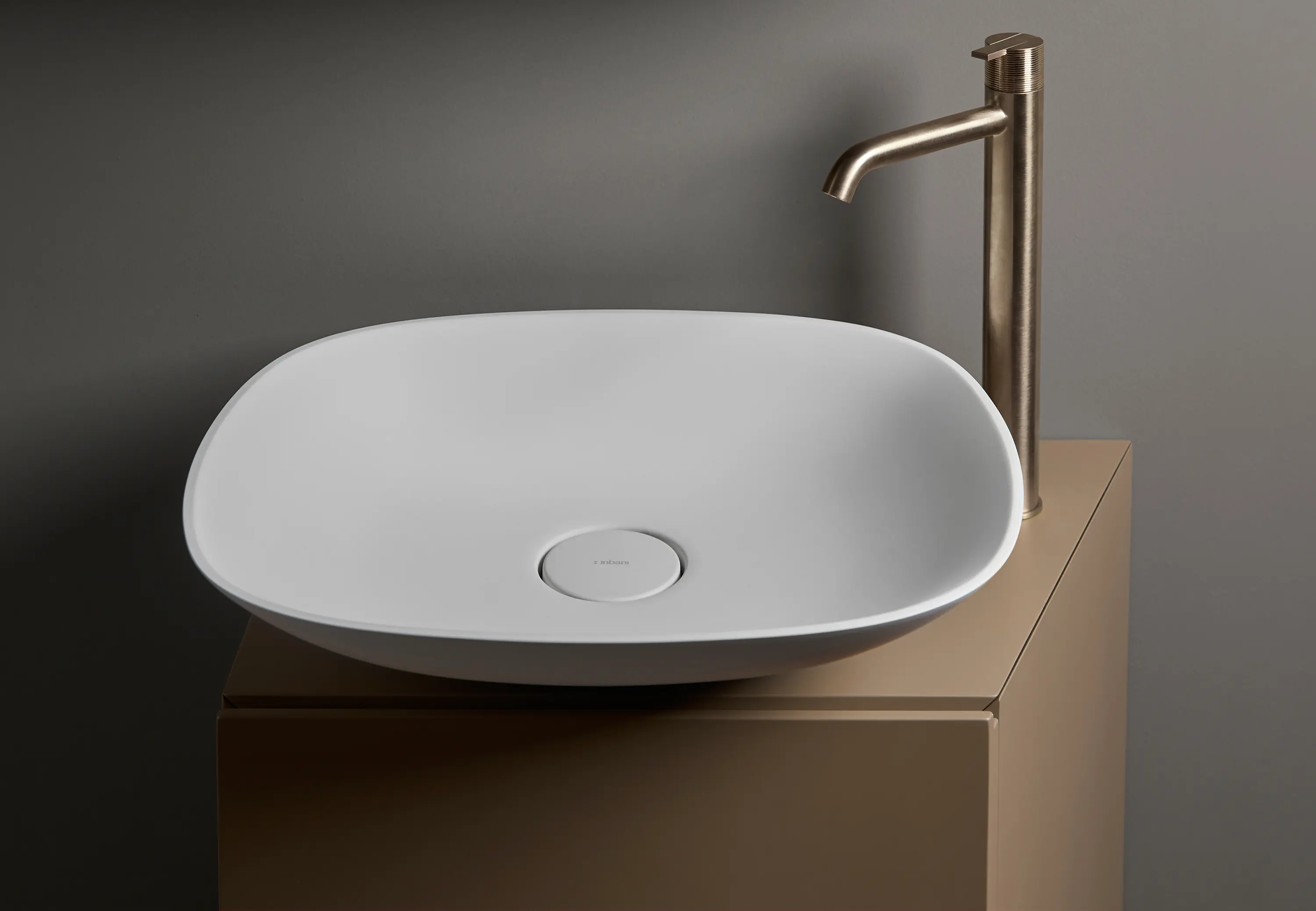 Inbani - Forma Lavandino su piano di lavoro in Topsolid L50