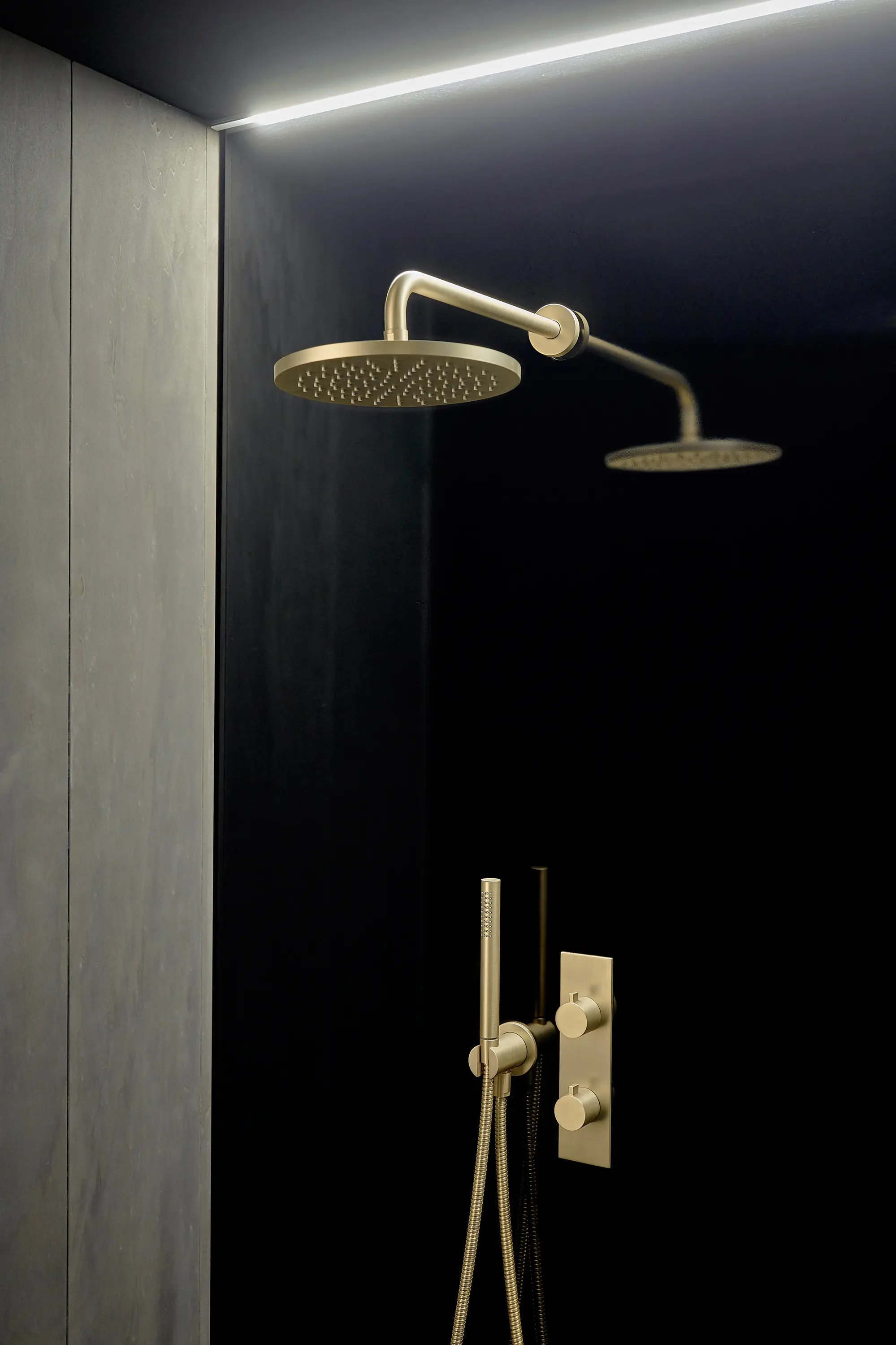Inbani - Code Brushed Gold Shower Set