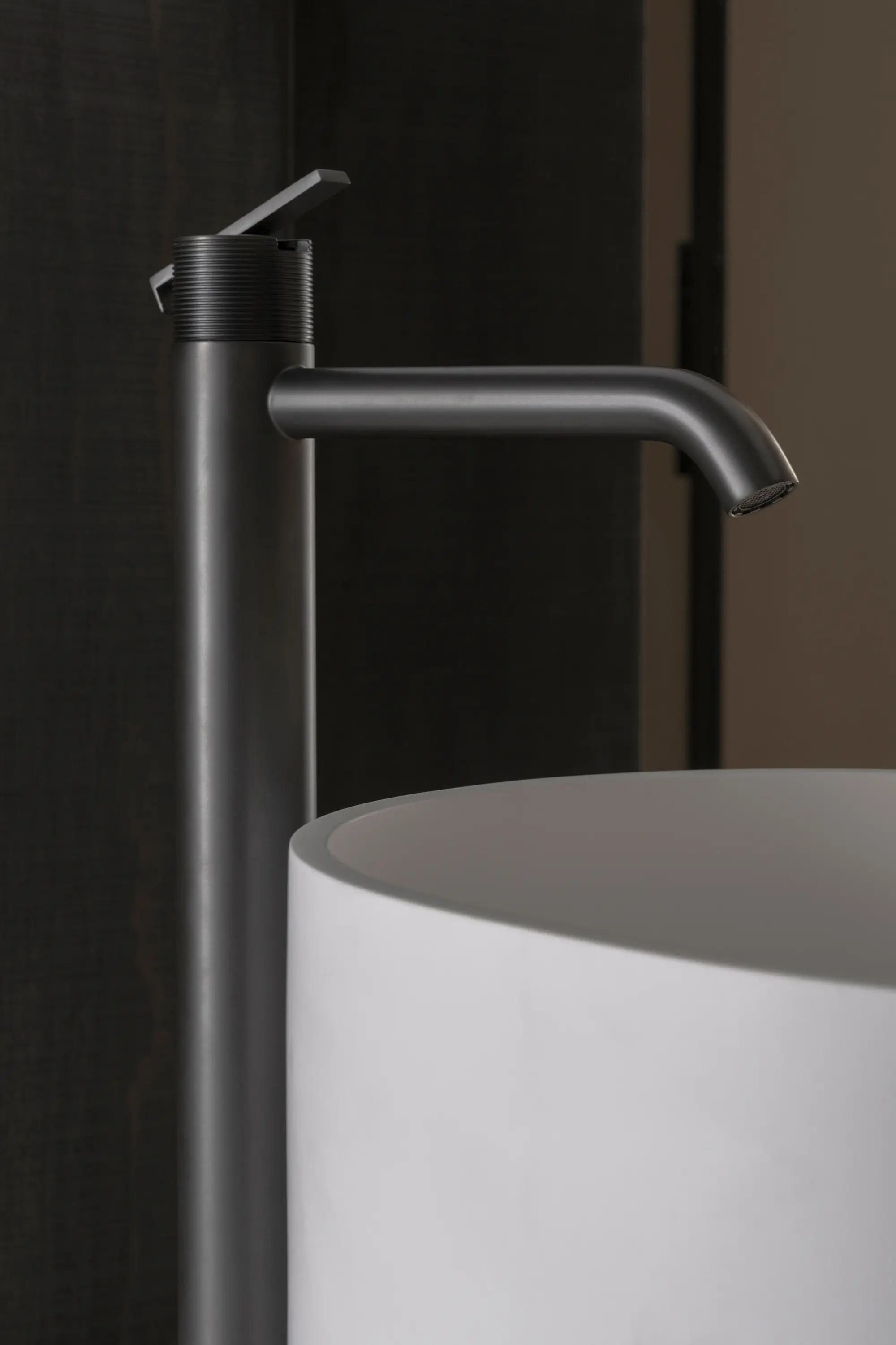 Inbani - Code Brushed Graphite Freestanding Basin Mixer
