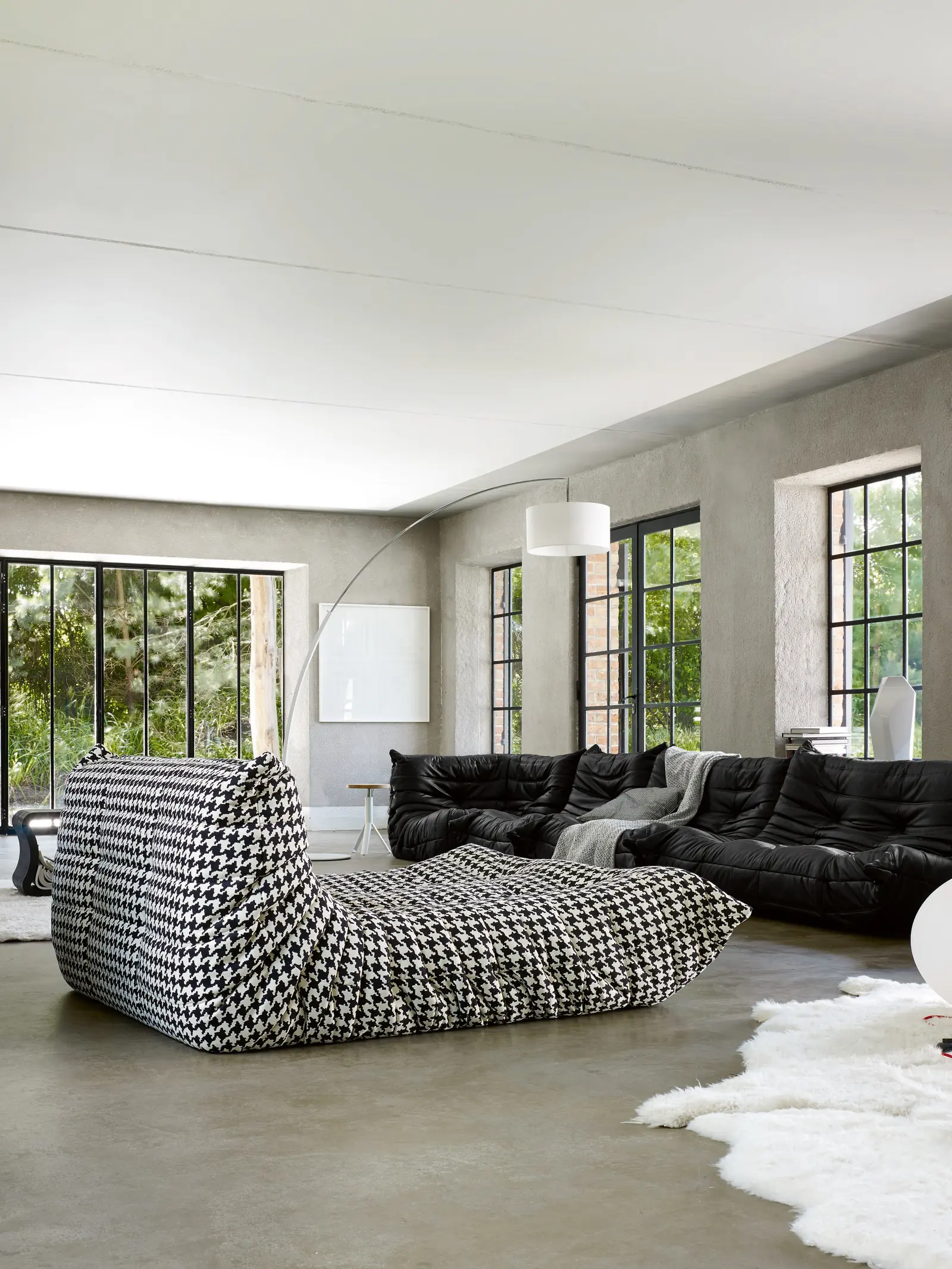 TOGO | LOUNGE SETTEE - Chaise longues from Ligne Roset | Architonic