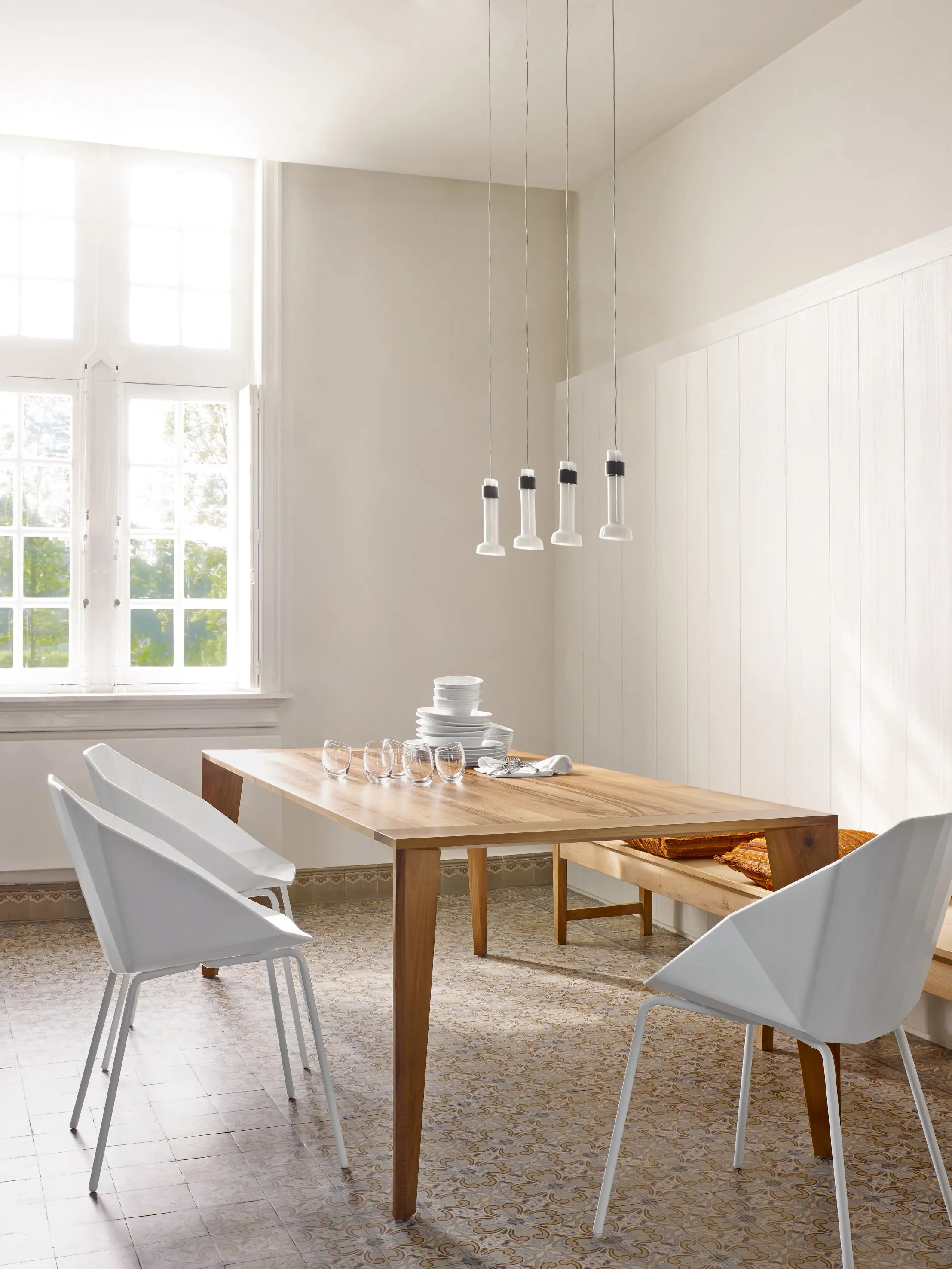 Ligne Roset - Rocher | Chaise / Bridge Noir Pietement Laque Noir