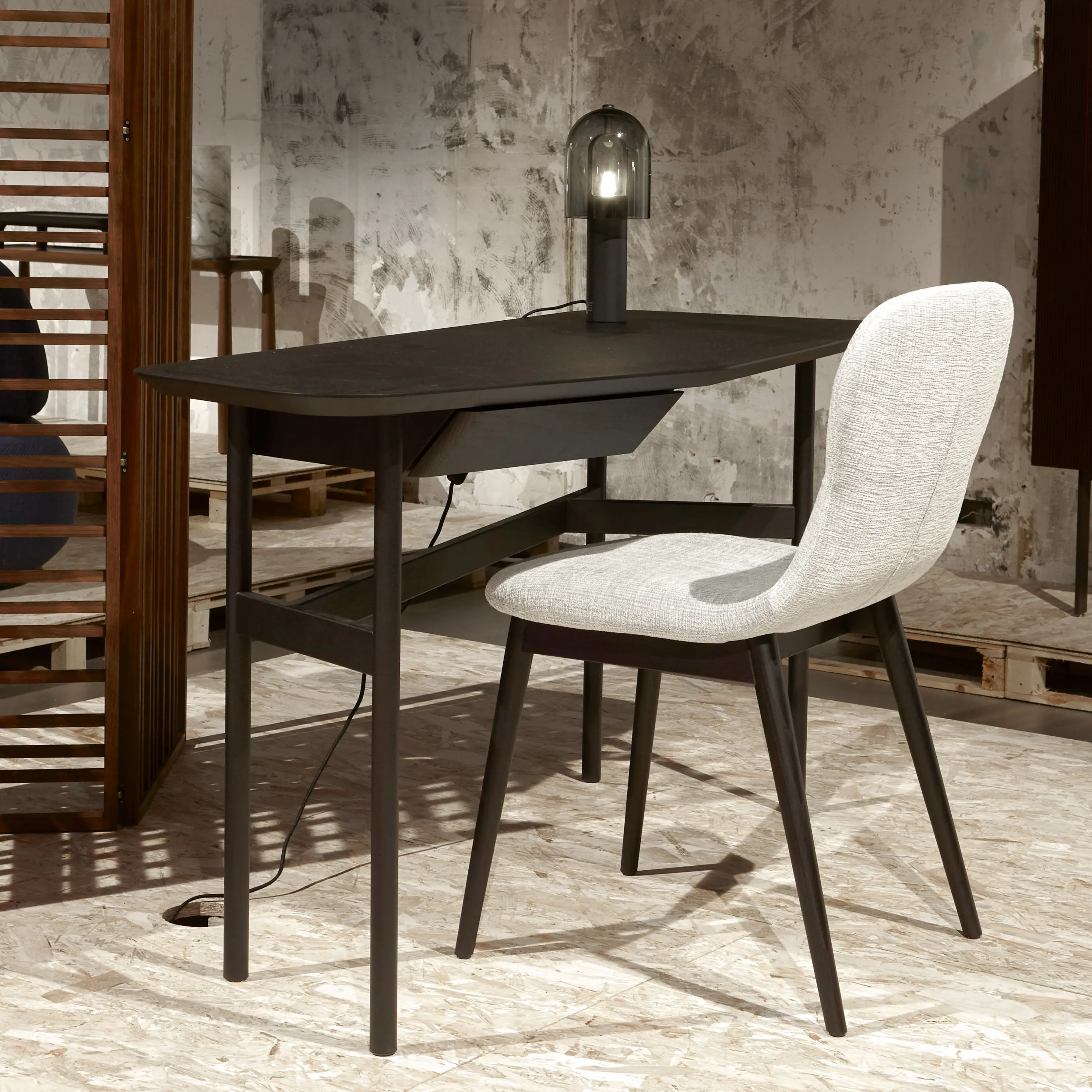 Ligne Roset - Briord | Bureau