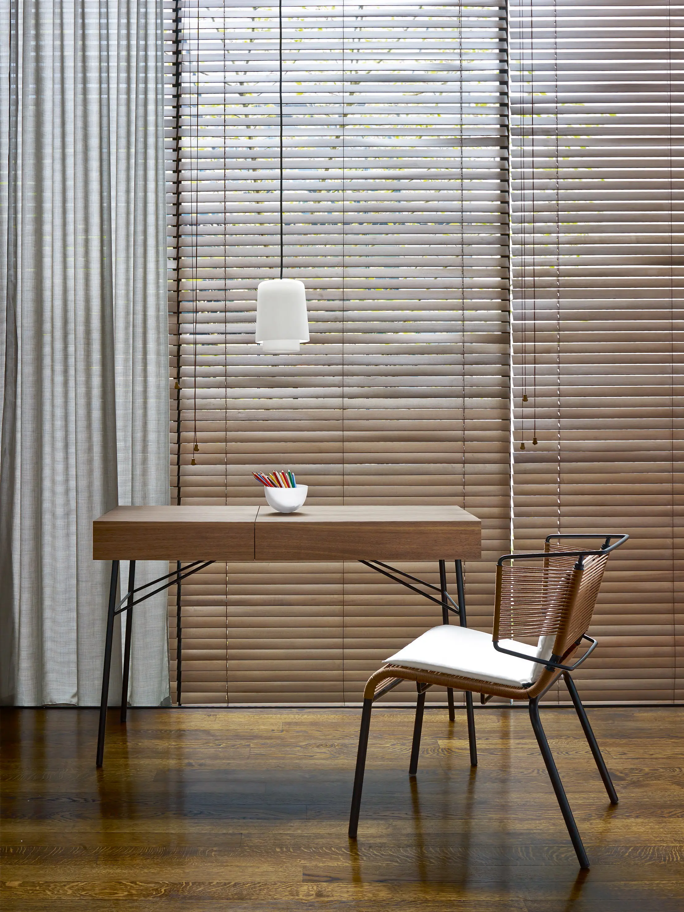 Ligne Roset - Juliette | Schminktisch