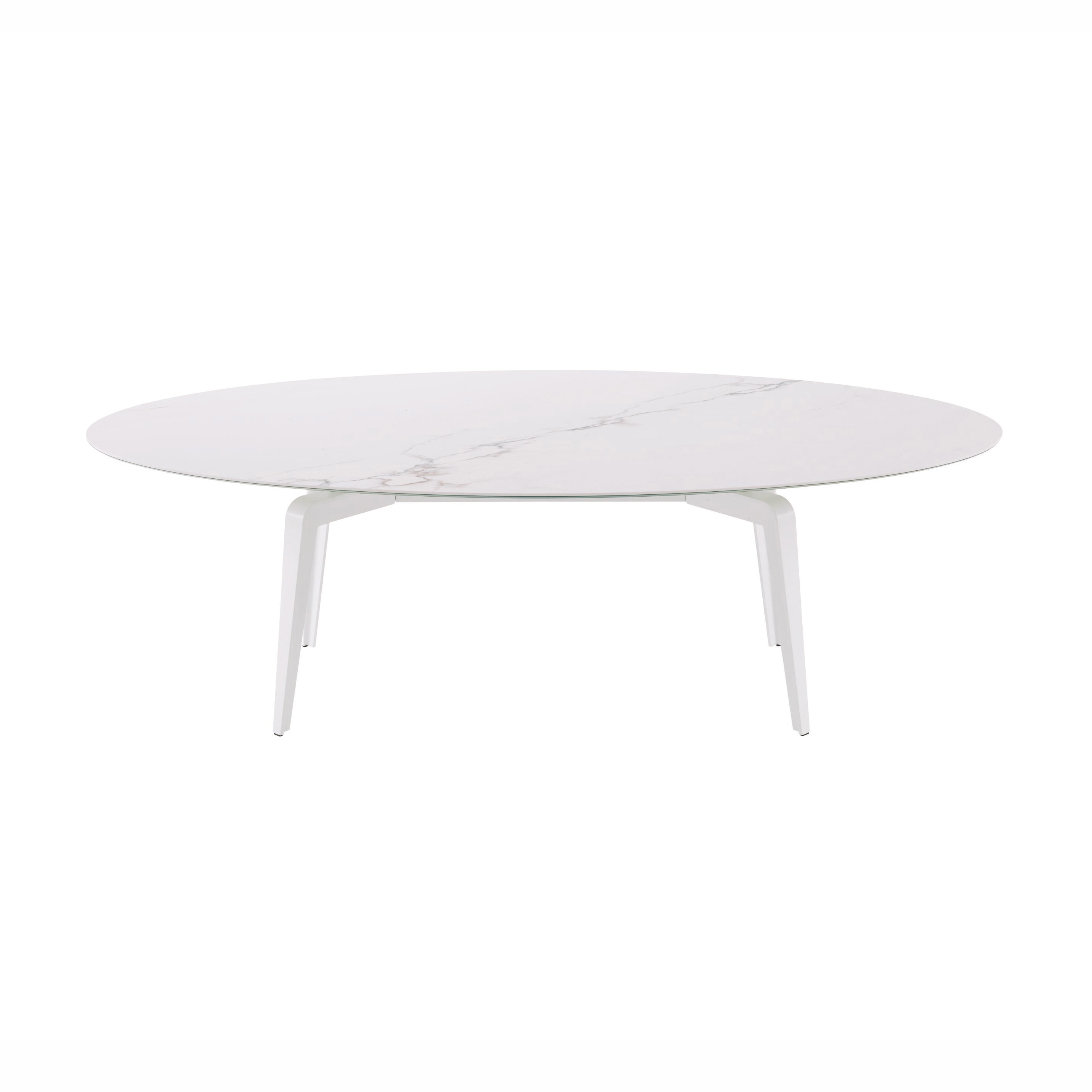 Afficher le produit Odessa | Table De Repas - Ovale Pietement Laque Blanc du fabricant Ligne Roset