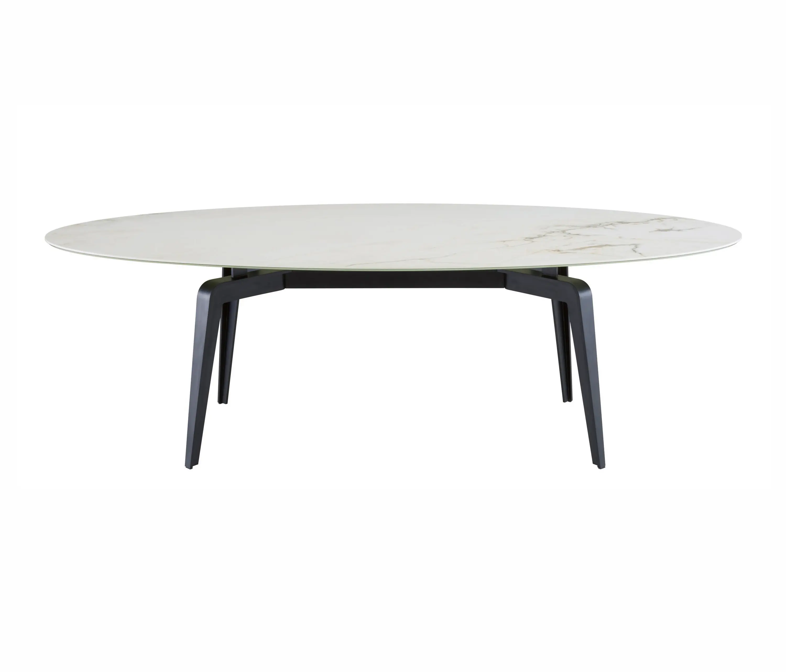 Ligne Roset - Odessa | Oval Dinig Table Black Lacquered Base