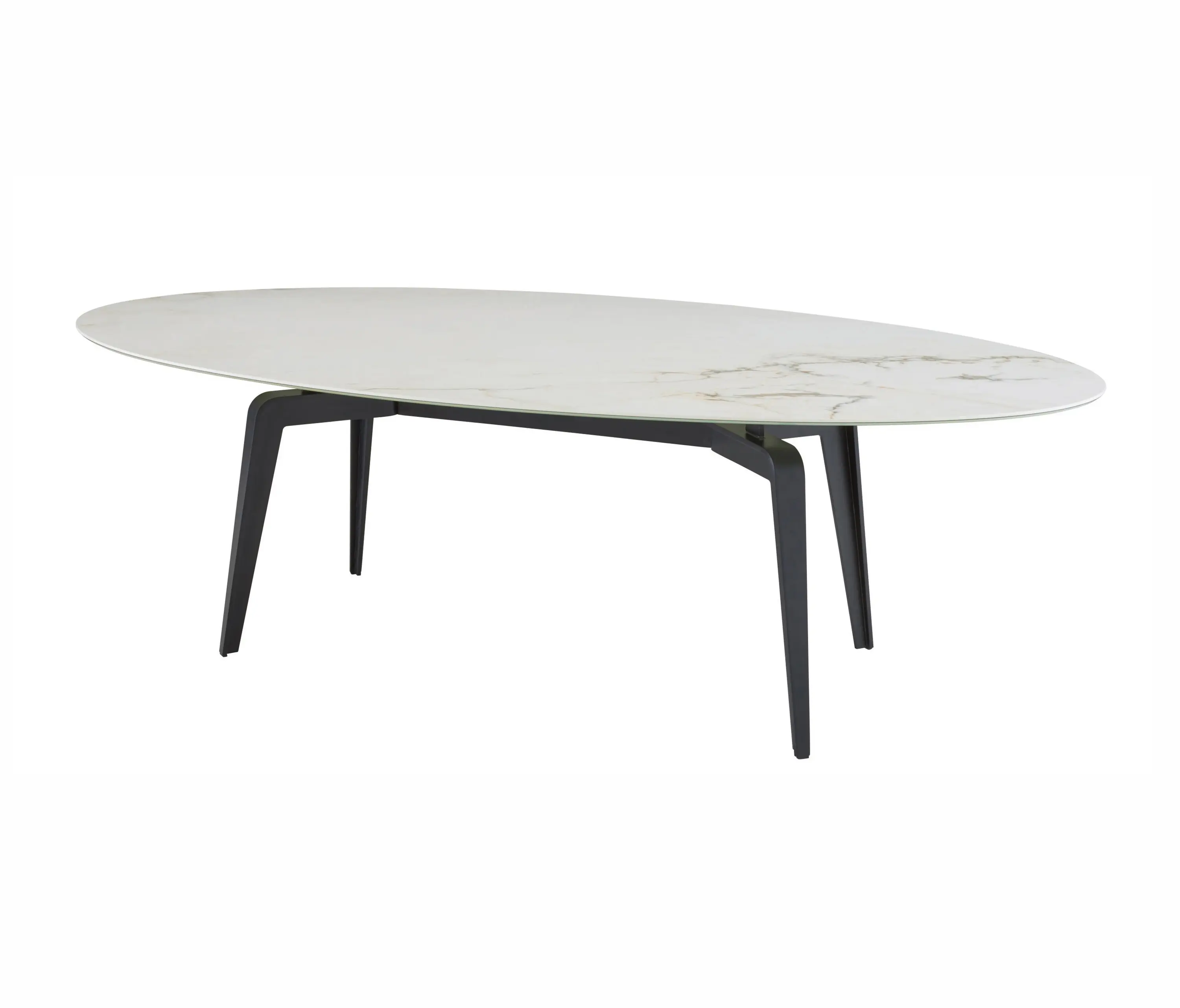 Ligne Roset - Odessa | Oval Dinig Table Black Lacquered Base