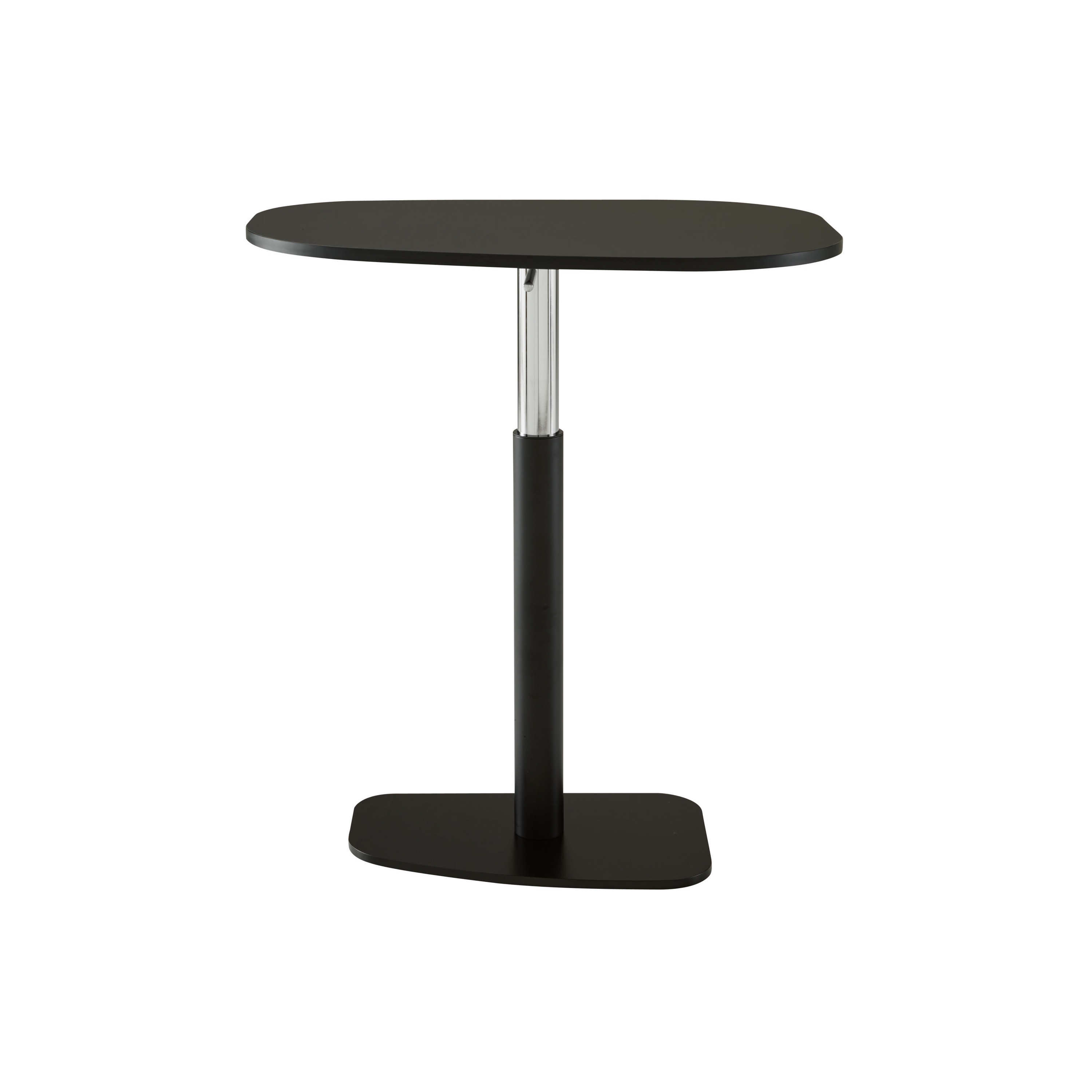 Mostra il prodotto Piazza | Tavolo Basamento Laccato Nero Piano In Laminato Fenix Nero del produttore Ligne Roset