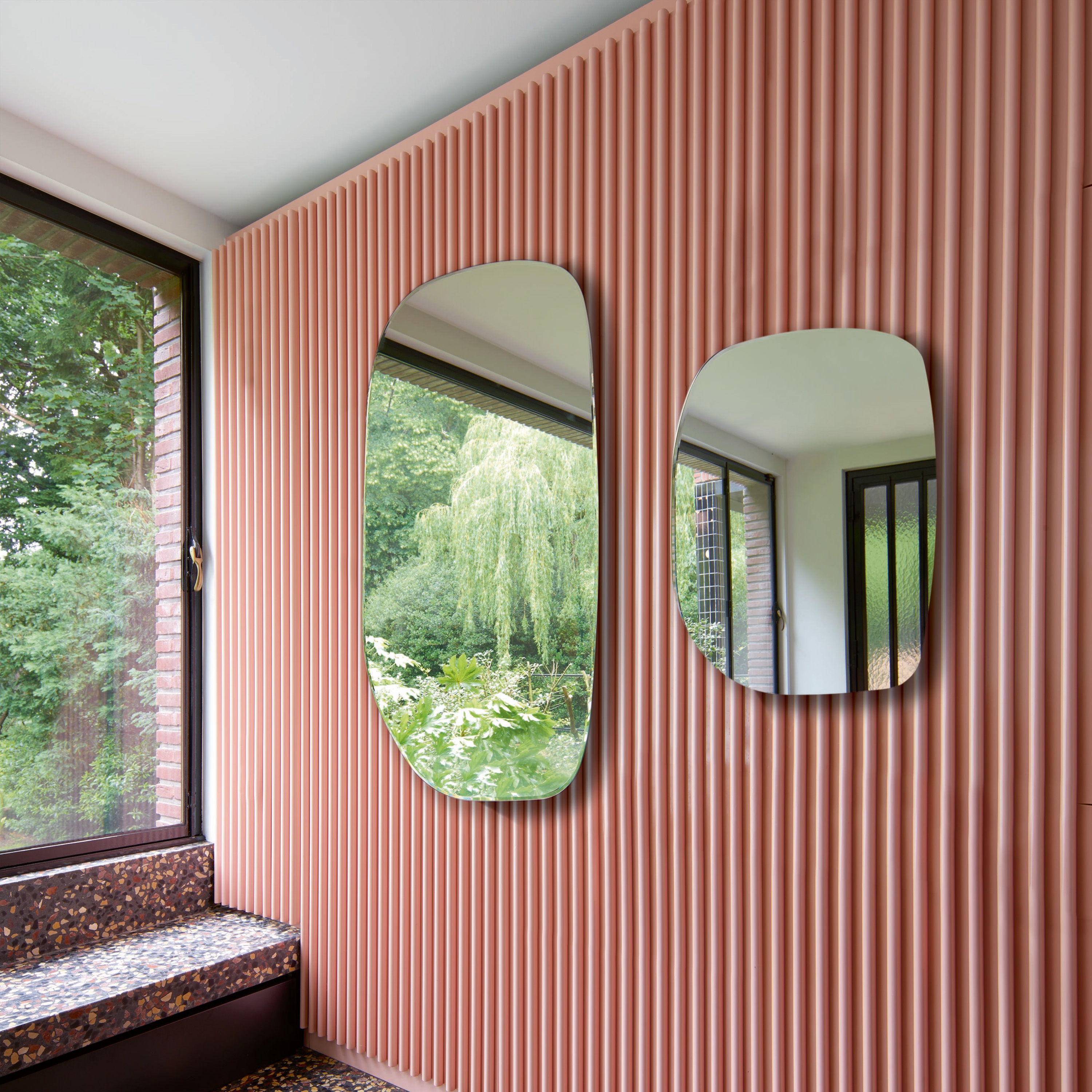 Mostra il prodotto Mirror: Pamukkale | del produttore Ligne Roset