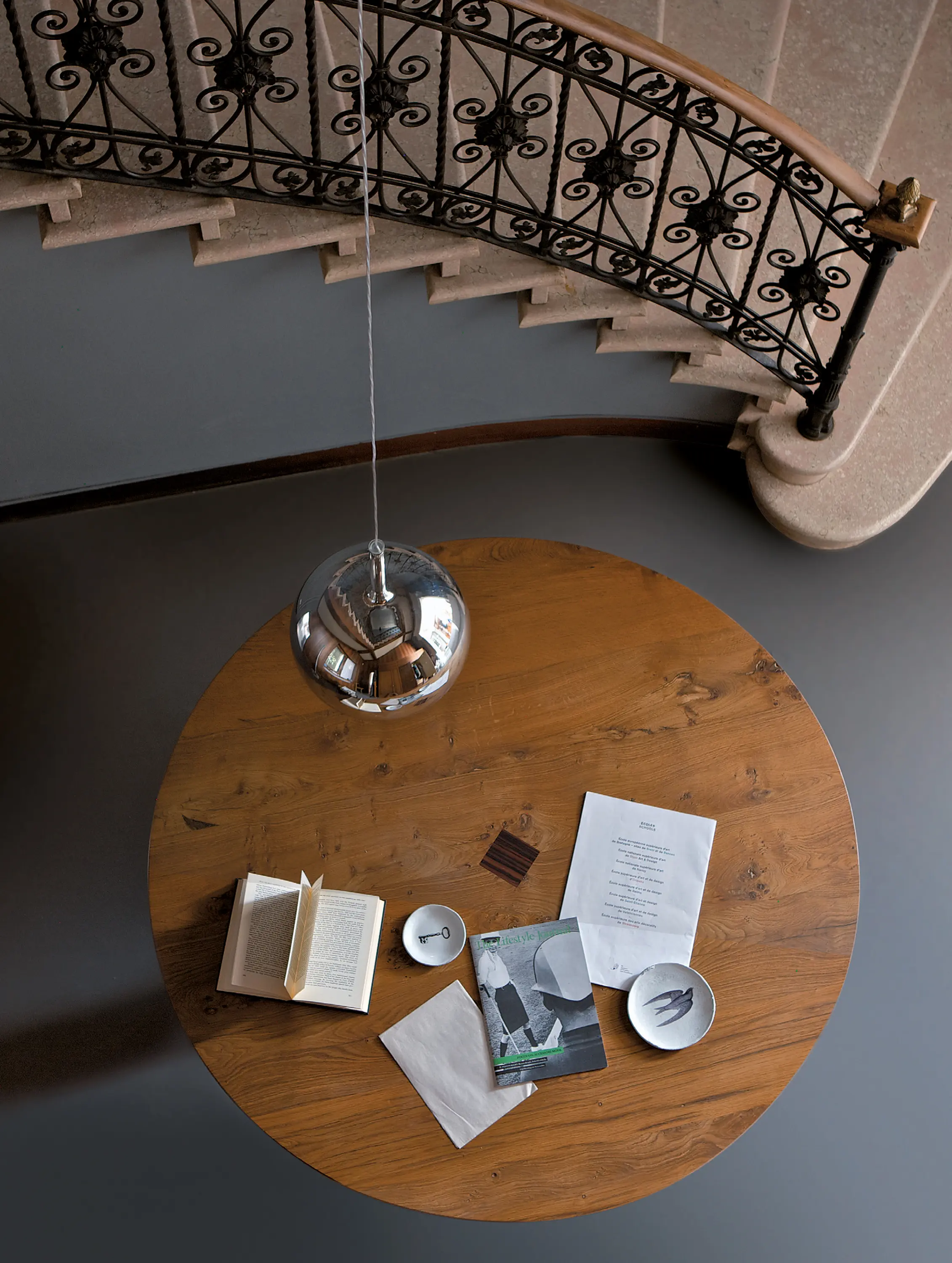 Estel Group - Brancusi | Table