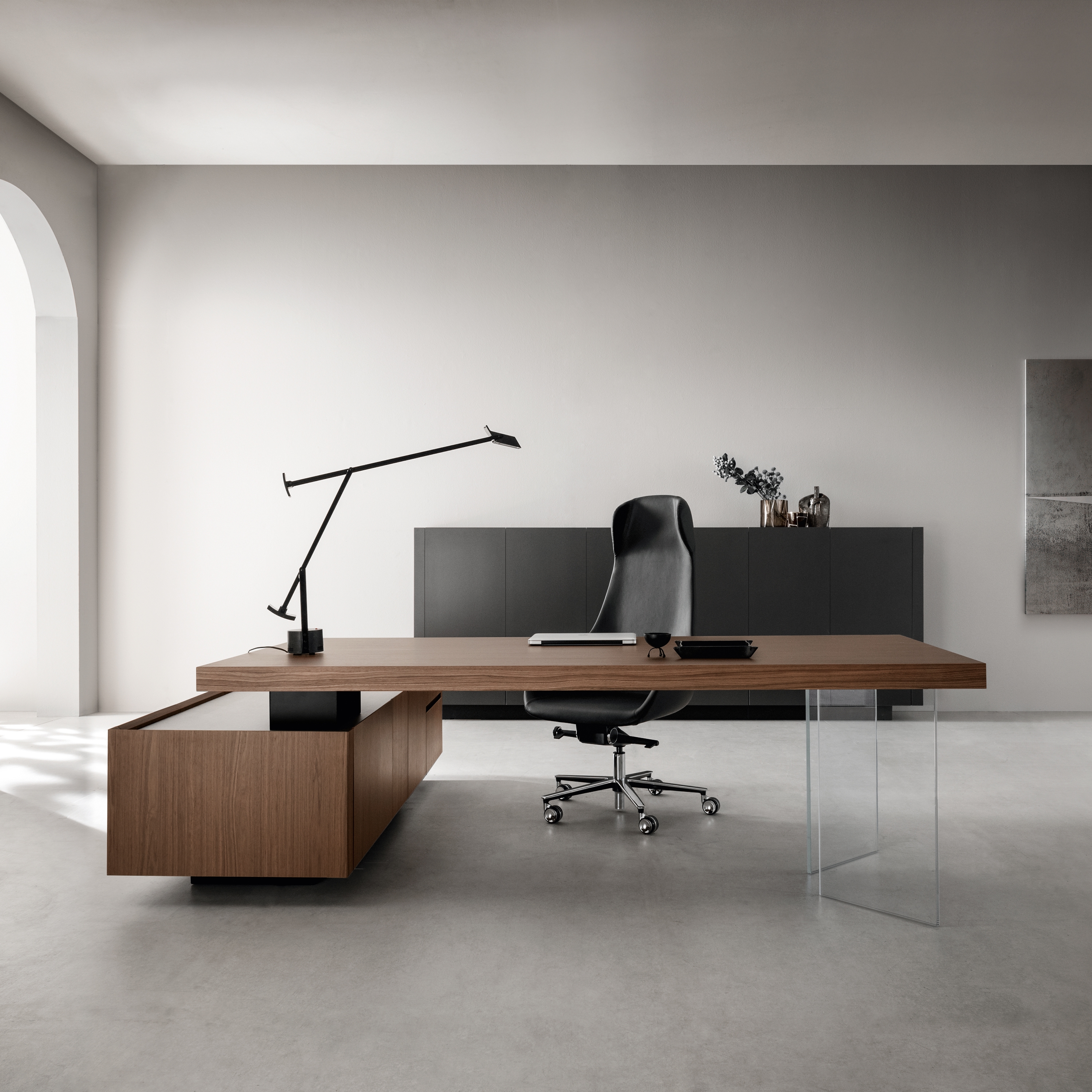 EXECUTIVE