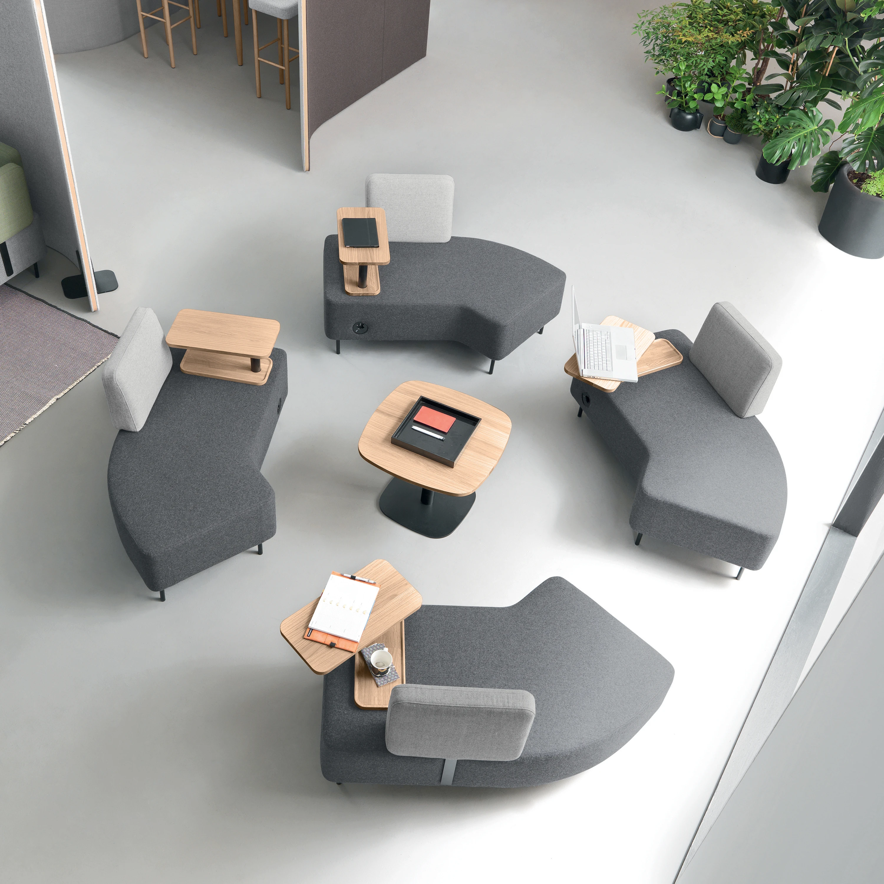SEATING