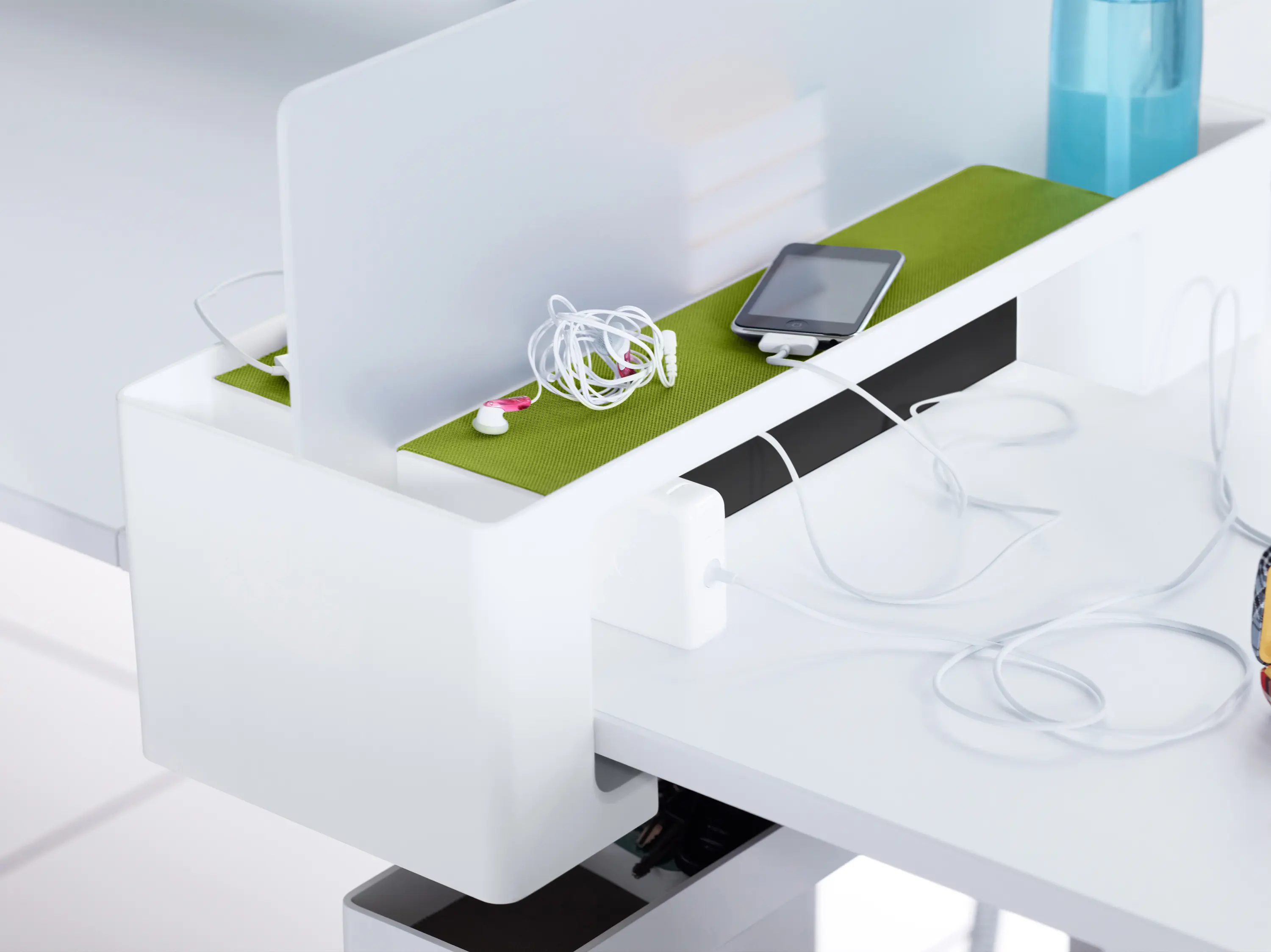Steelcase - 1+1 Welcome Tools