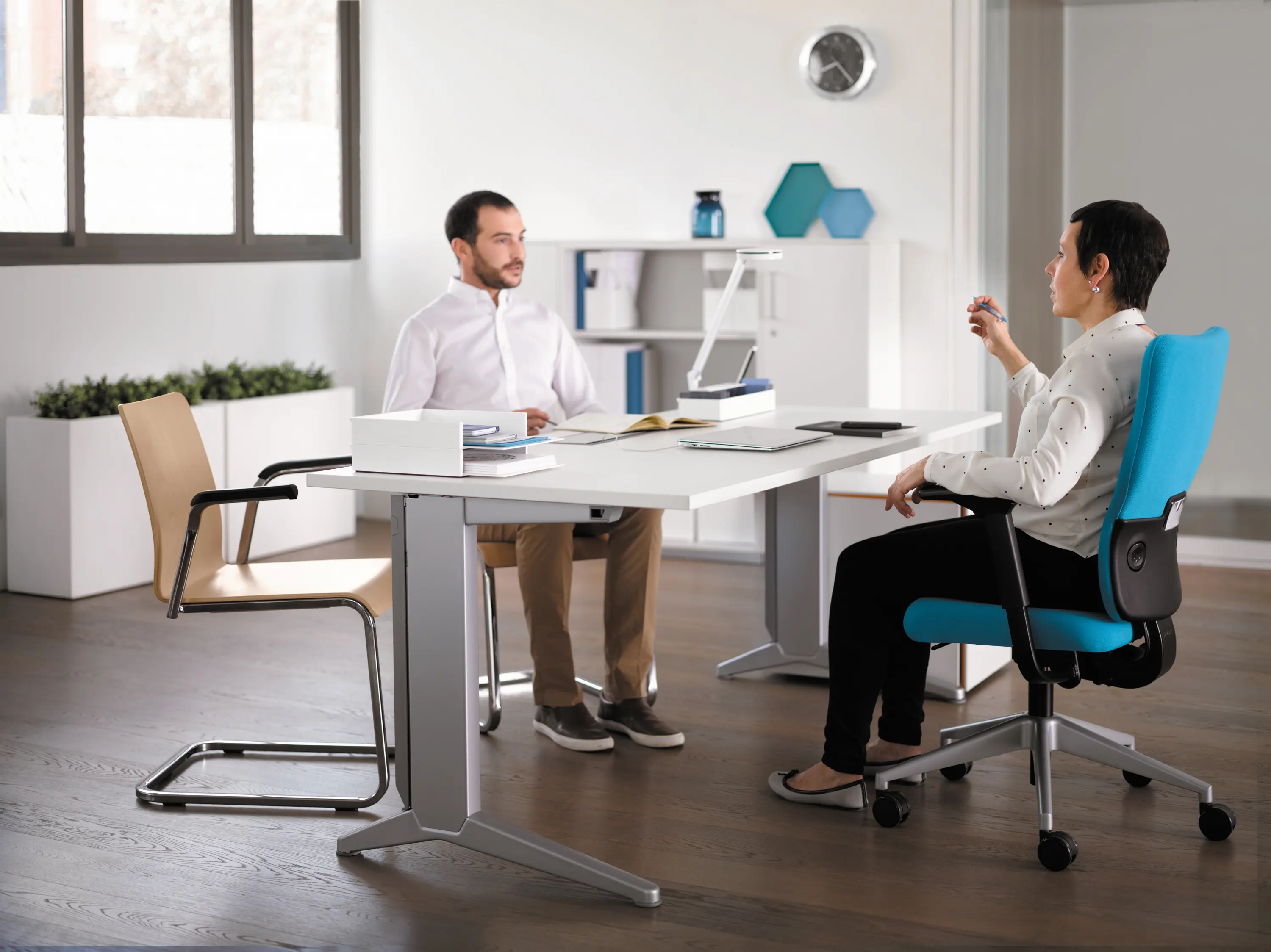 Steelcase - Fusion Bench