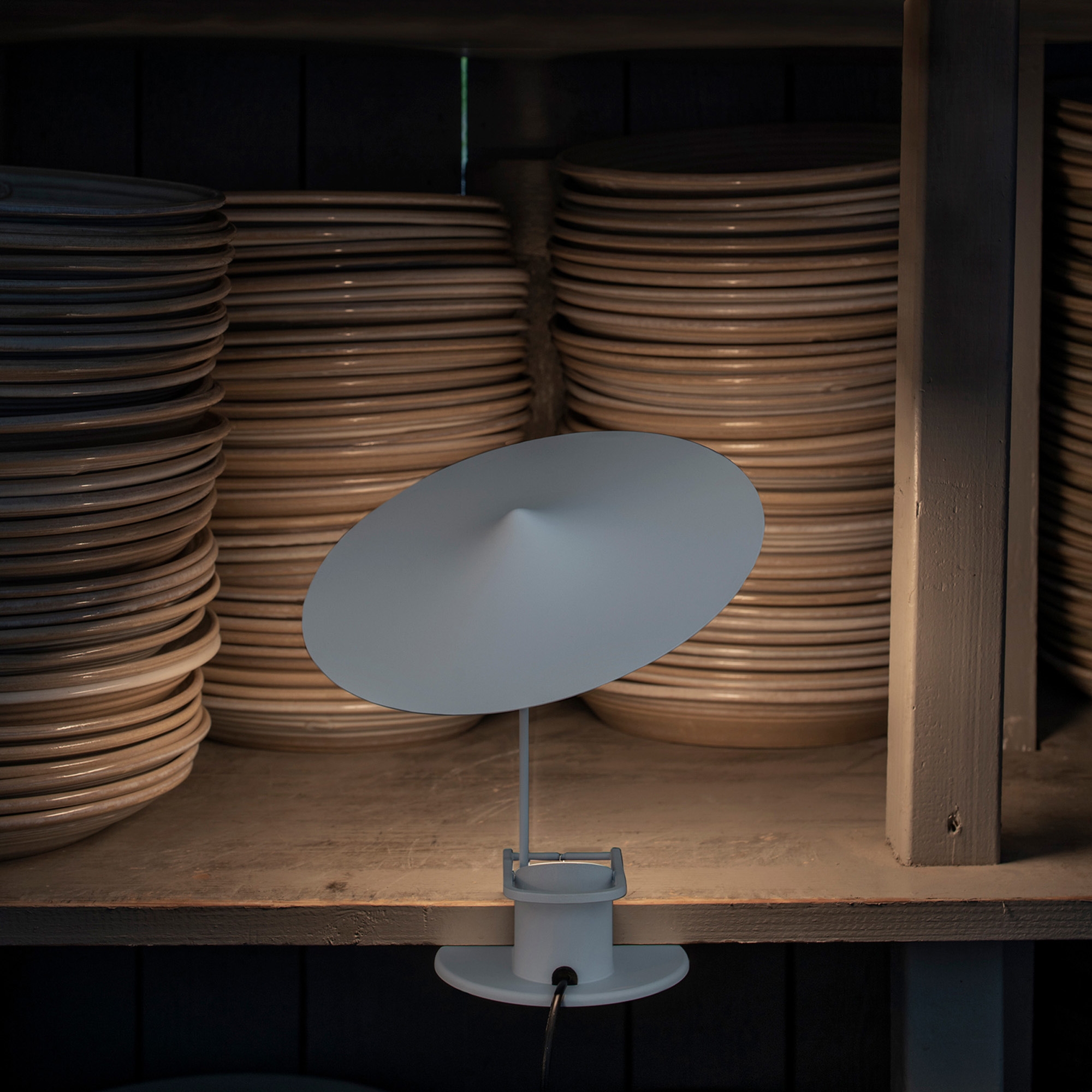 TABLE LAMPS