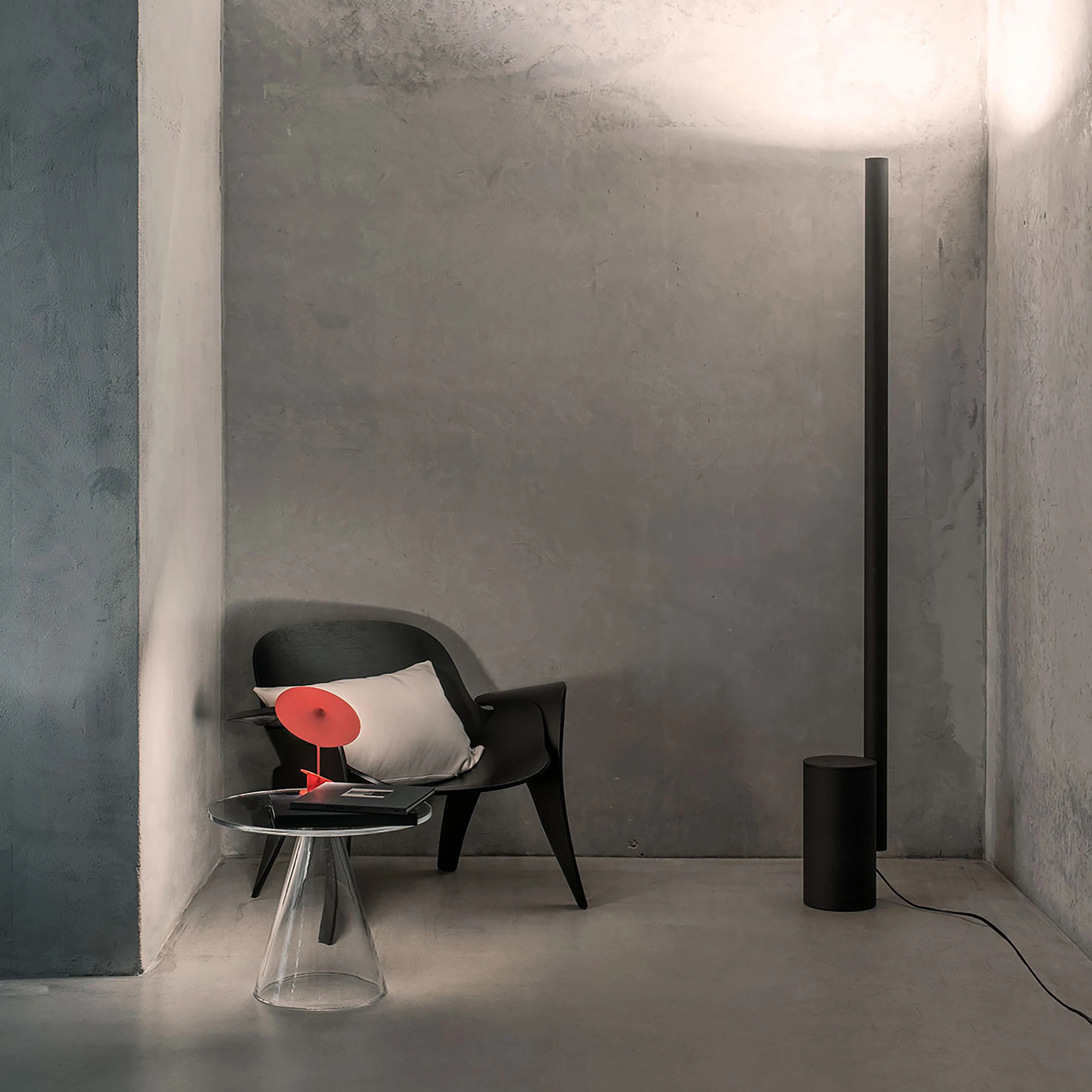FLOOR LAMPS