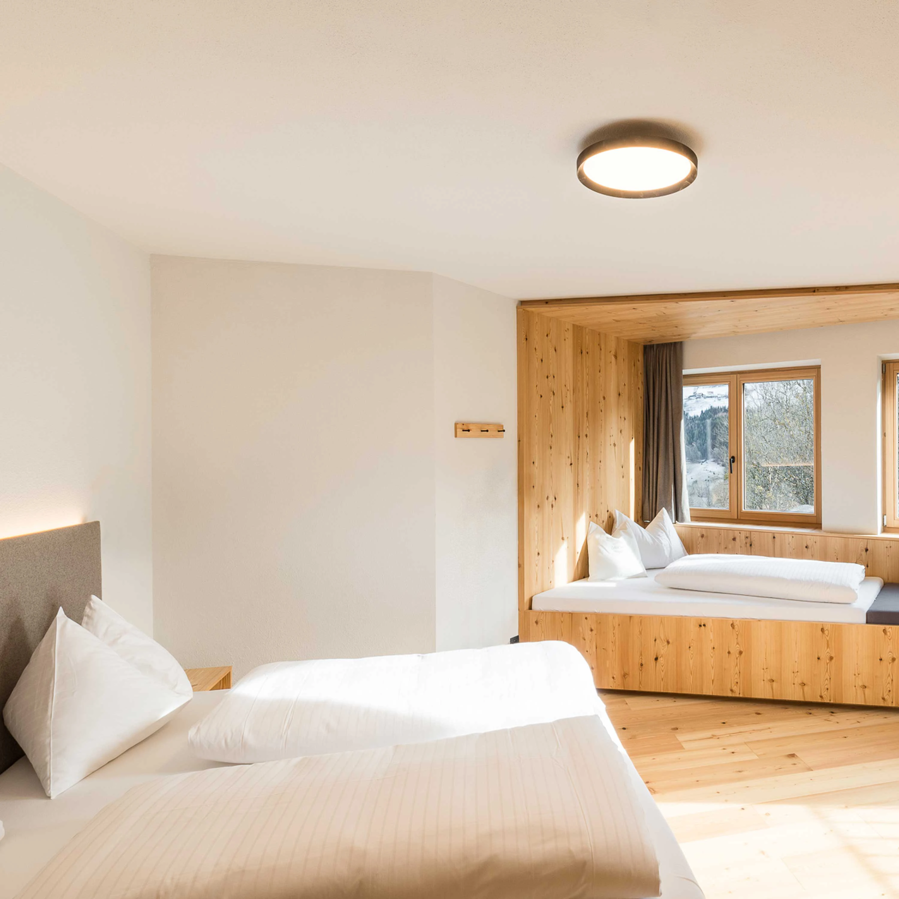 Hotel & Gastronomy