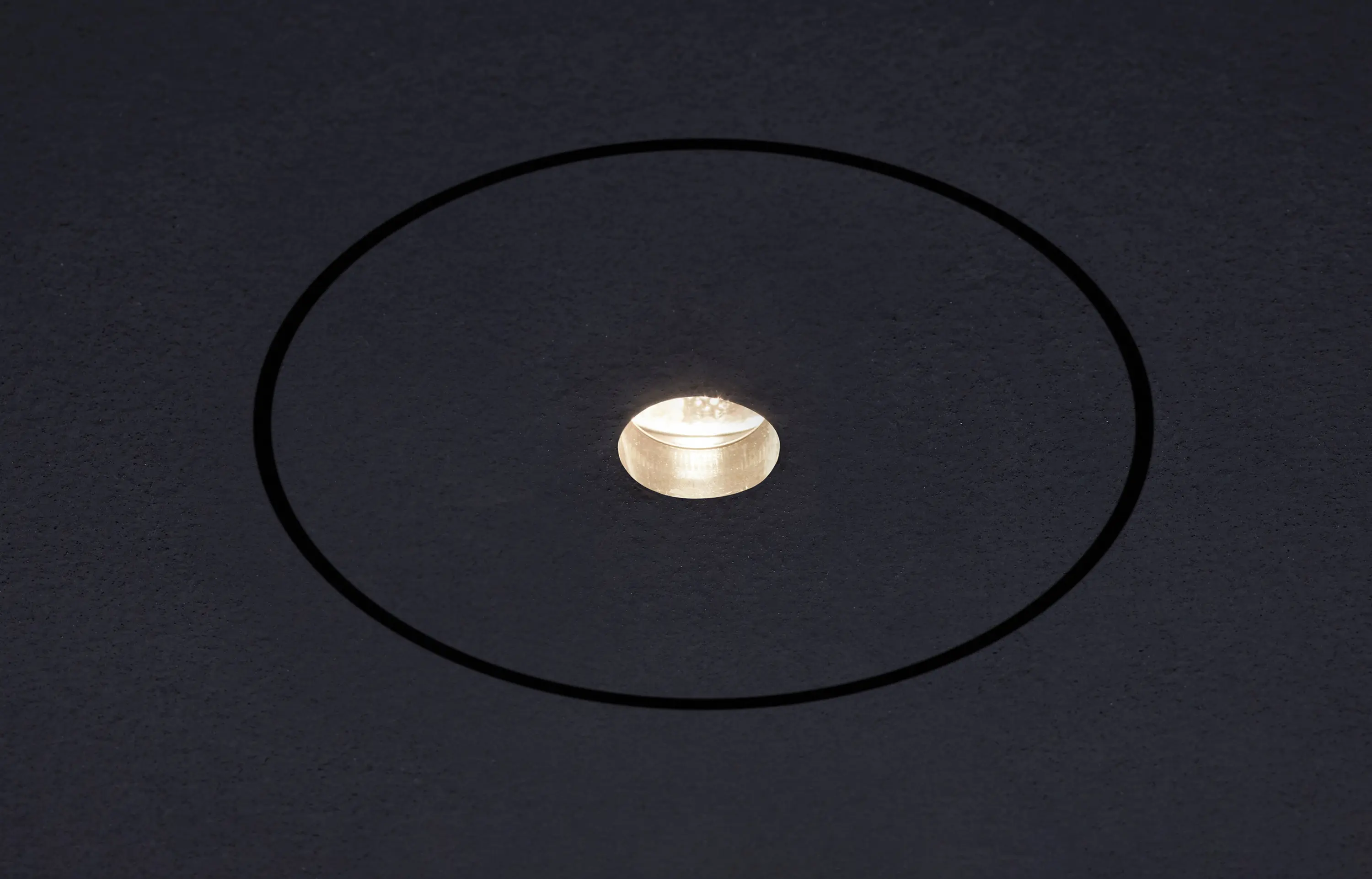 MOLTO LUCE - Blindspot R