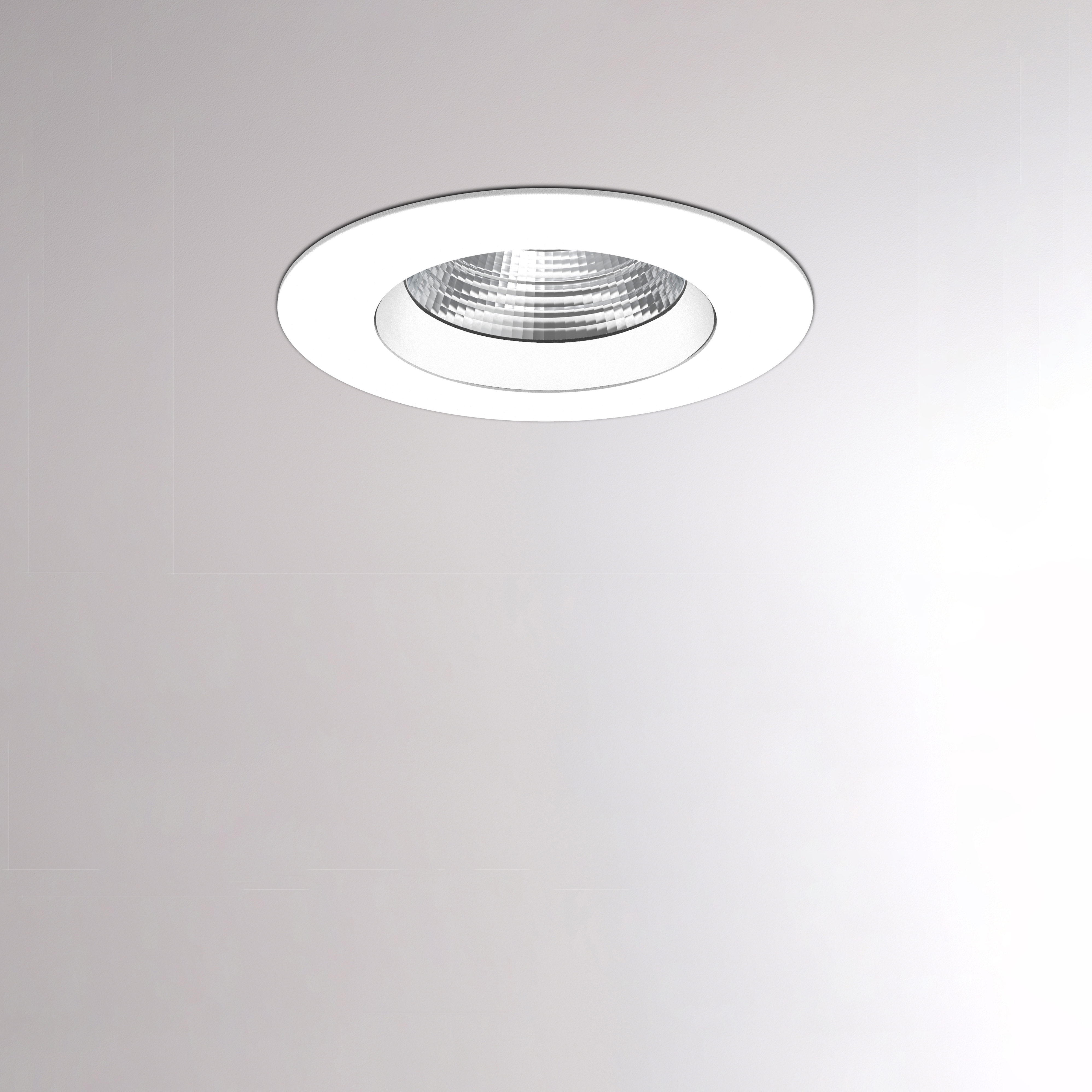 Mostra il prodotto Mova M R del produttore MOLTO LUCE