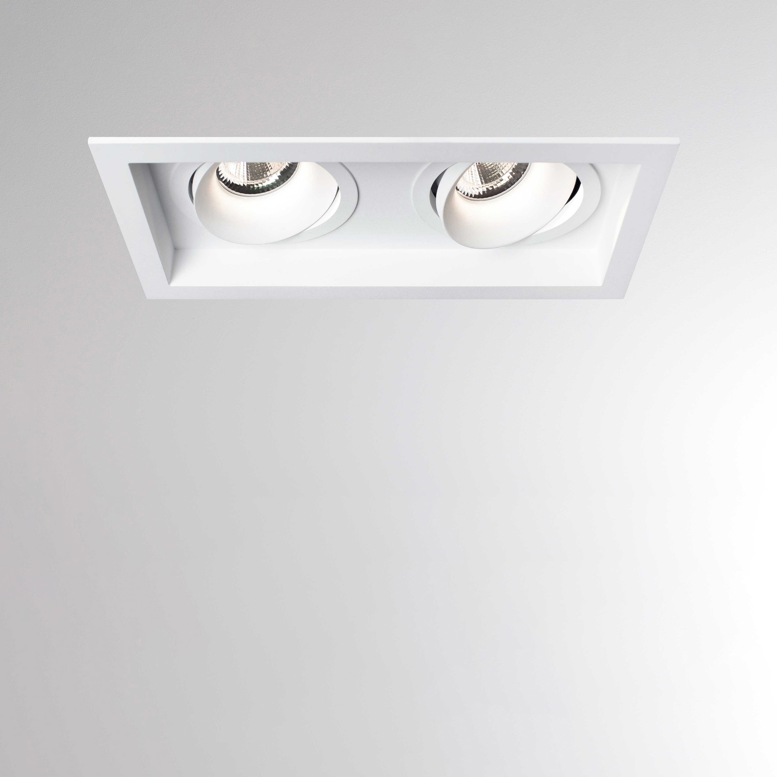 Mostrar el producto Savo 20 S Square Double R del fabricante MOLTO LUCE
