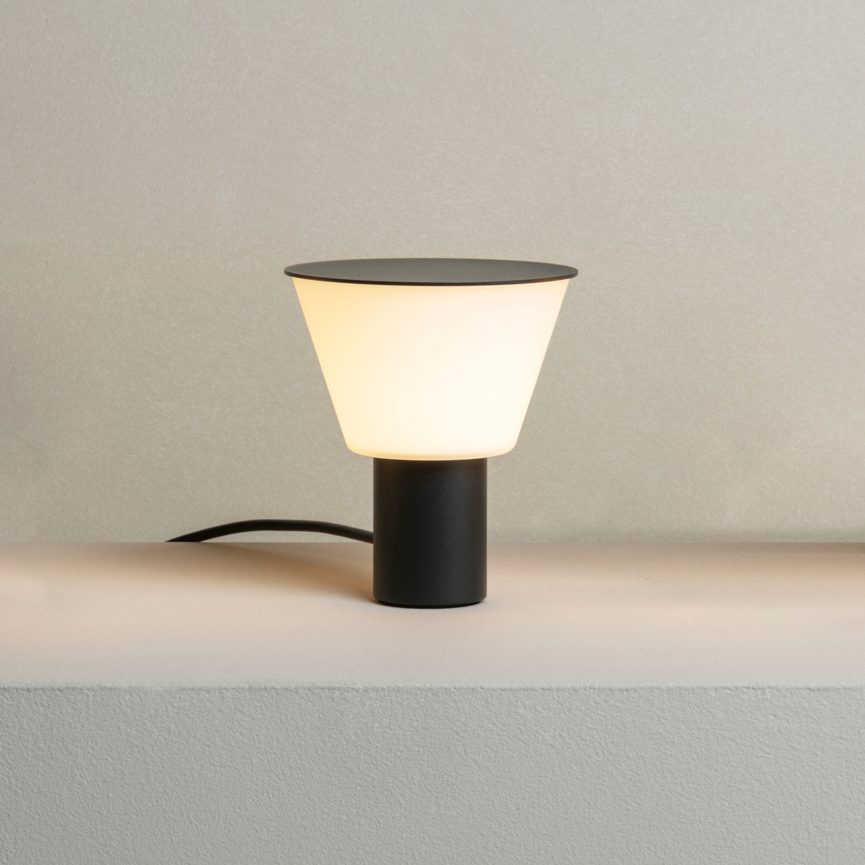 Belt Table Lamps M-4147
