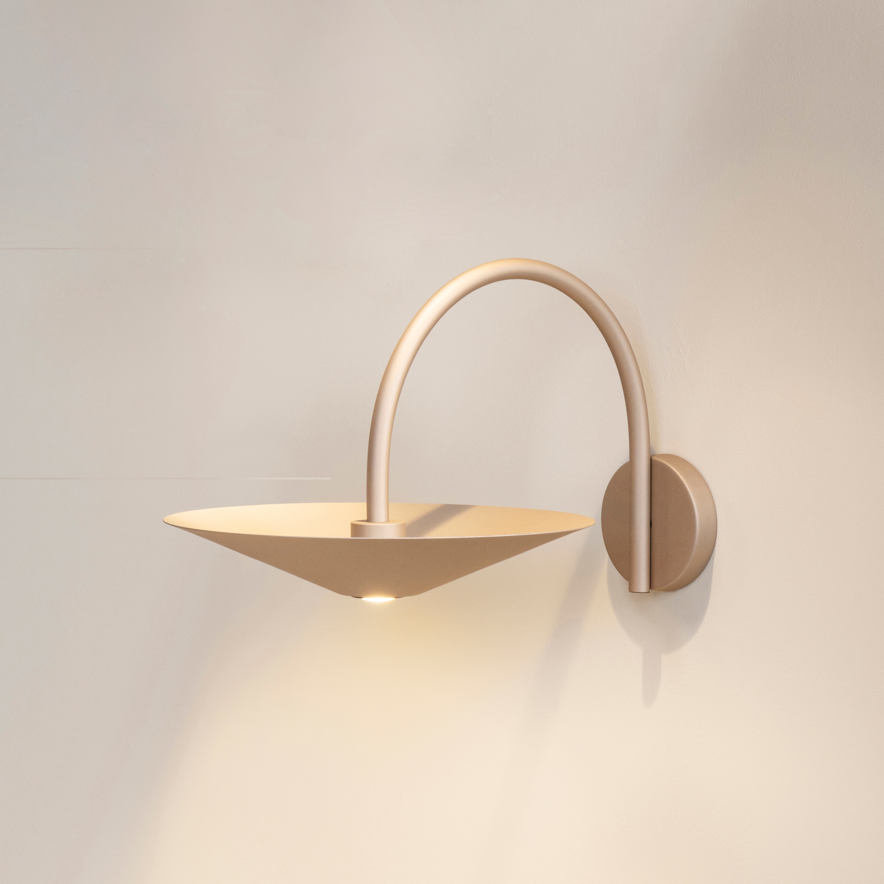Afficher le produit Belt Wall Lights A-4140 du fabricant Estiluz