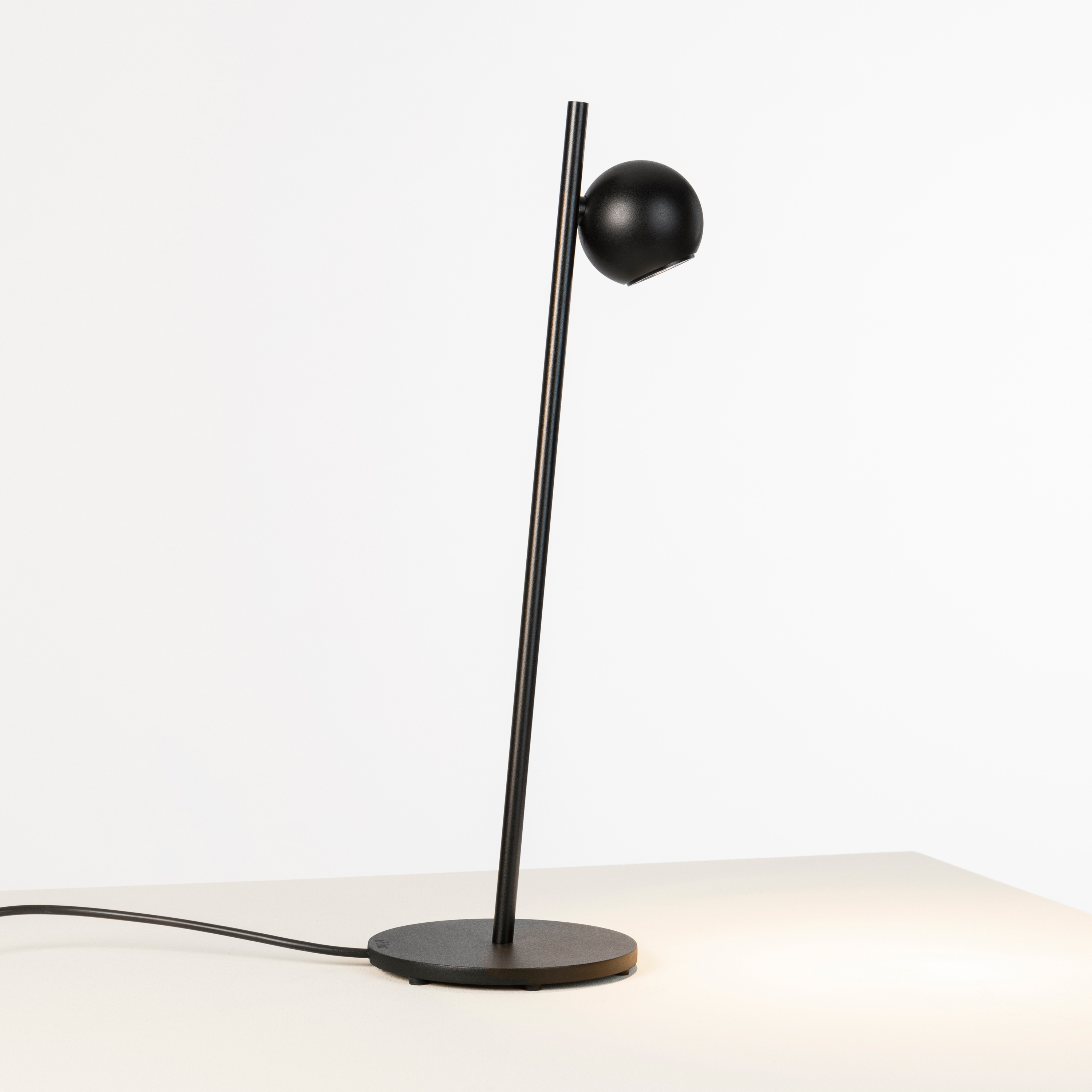 Compass Table Lamps M-4077