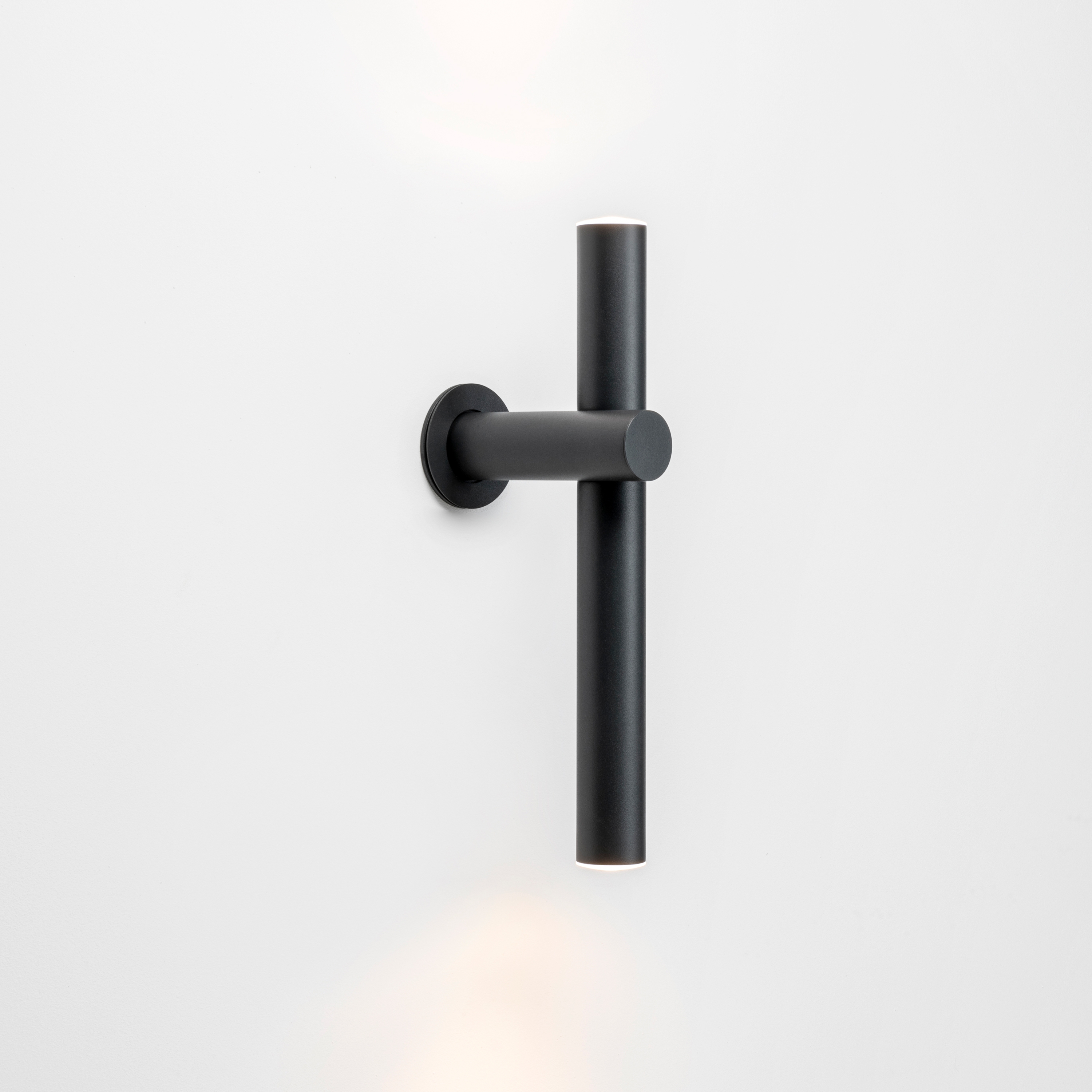 Display product Tik Wall Lights A-4091X from manufacturer Estiluz
