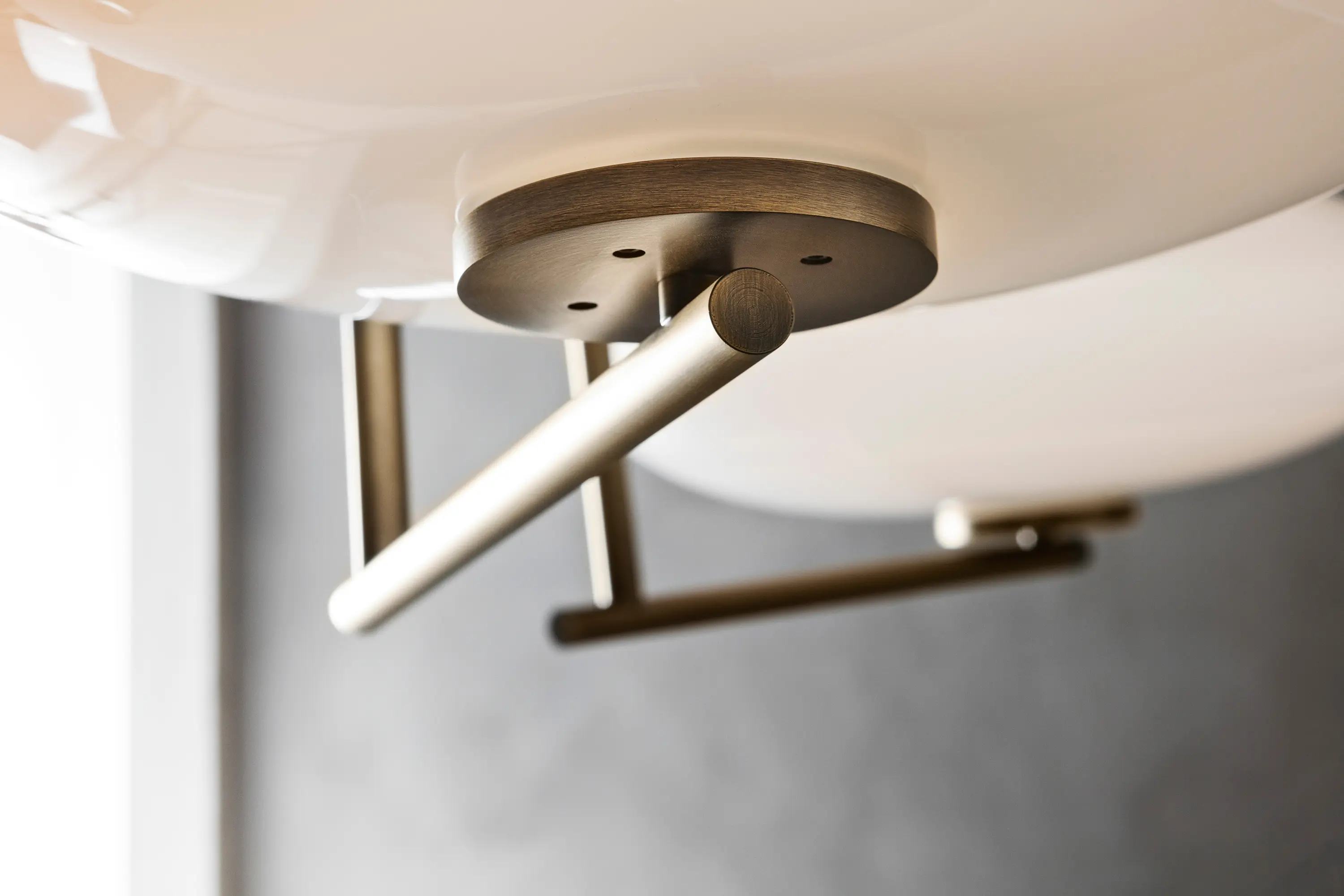 Penta - MAMI'  large floor - ceiling lamp
