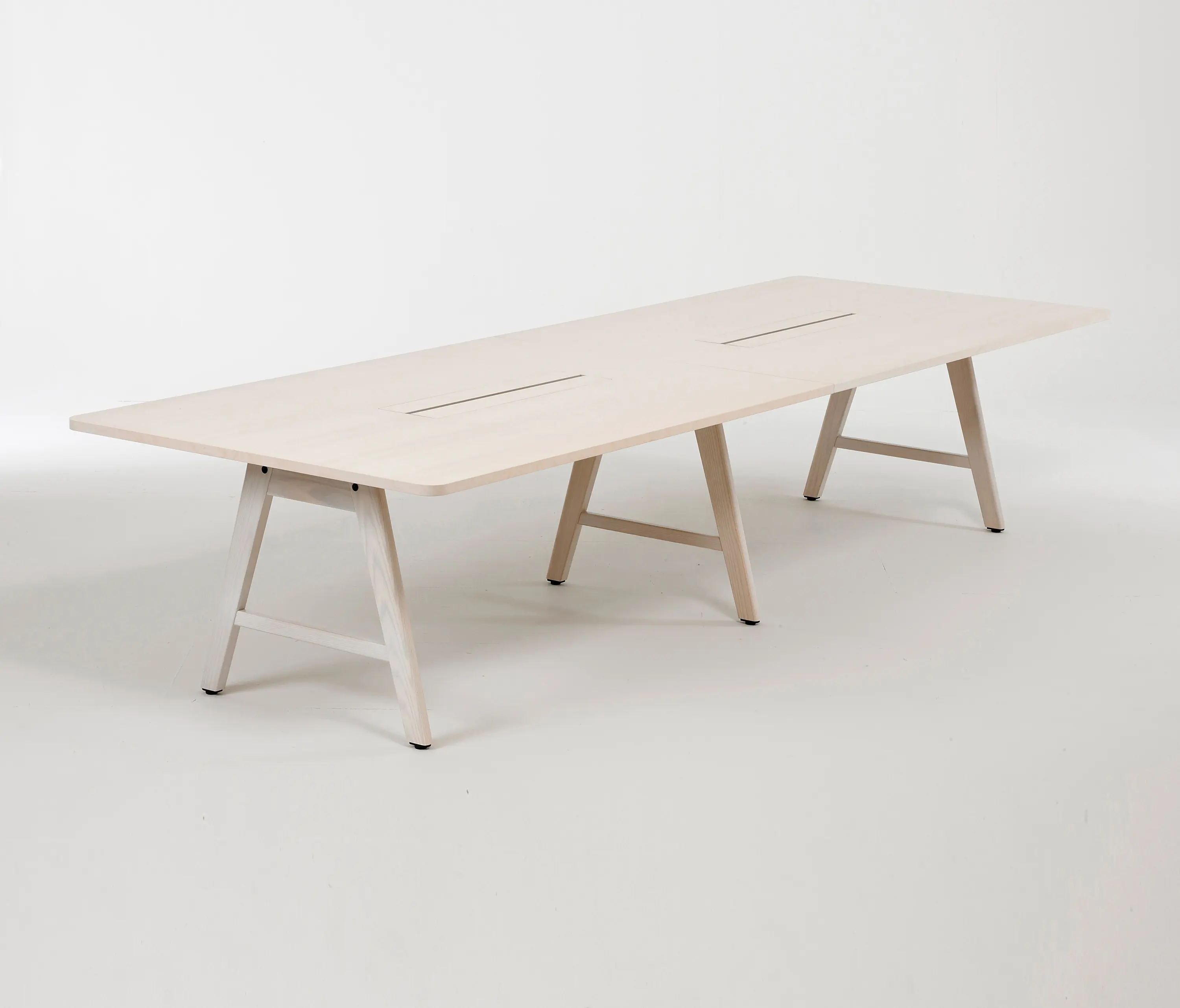 A-SERIES CONFERENCE TABLE – Tavoli contract di SA Möbler AB | Architonic