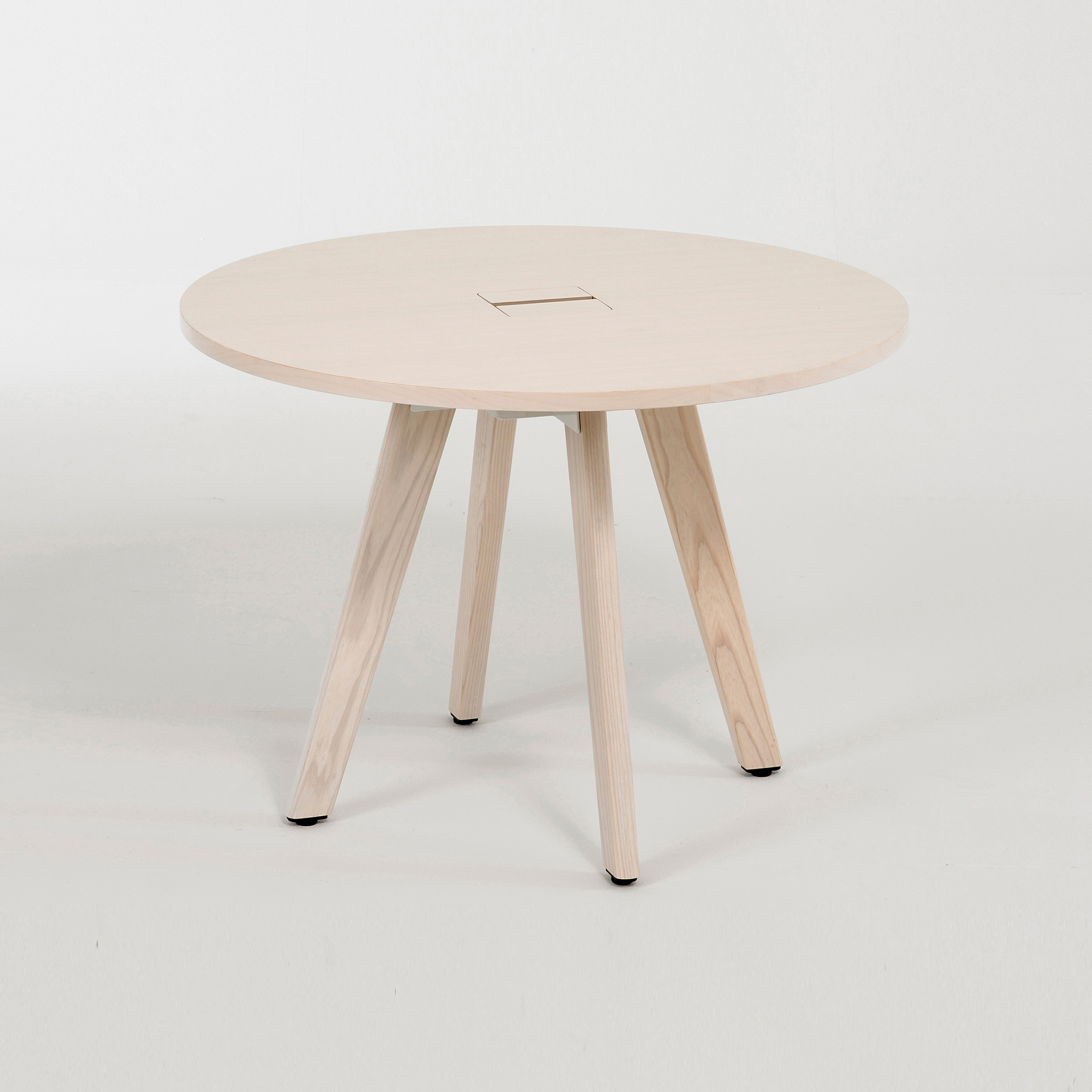 Vertoon produk A-series conference table van vervaardiger SA Möbler AB
