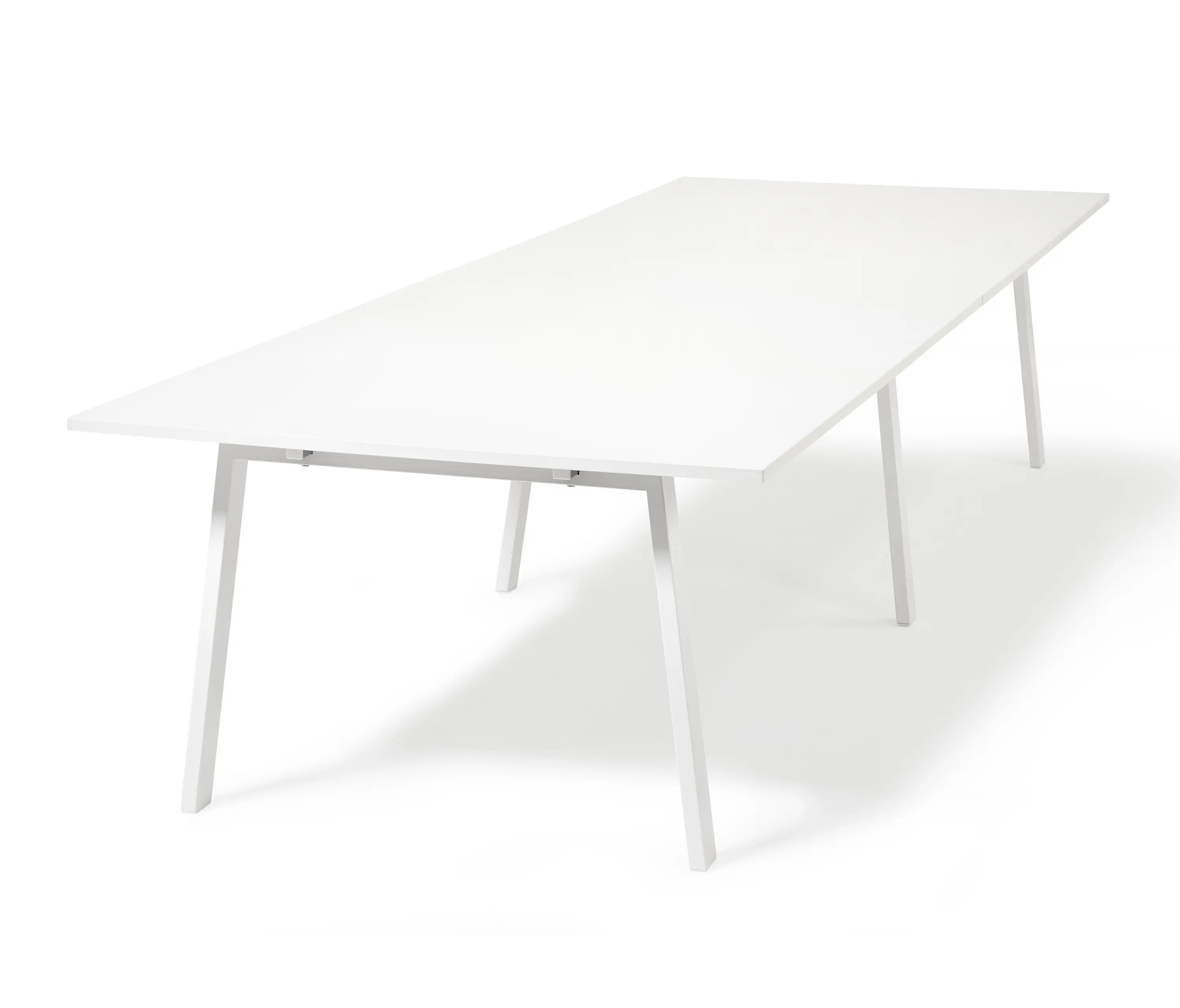 SA Möbler AB - Snitsa conference table