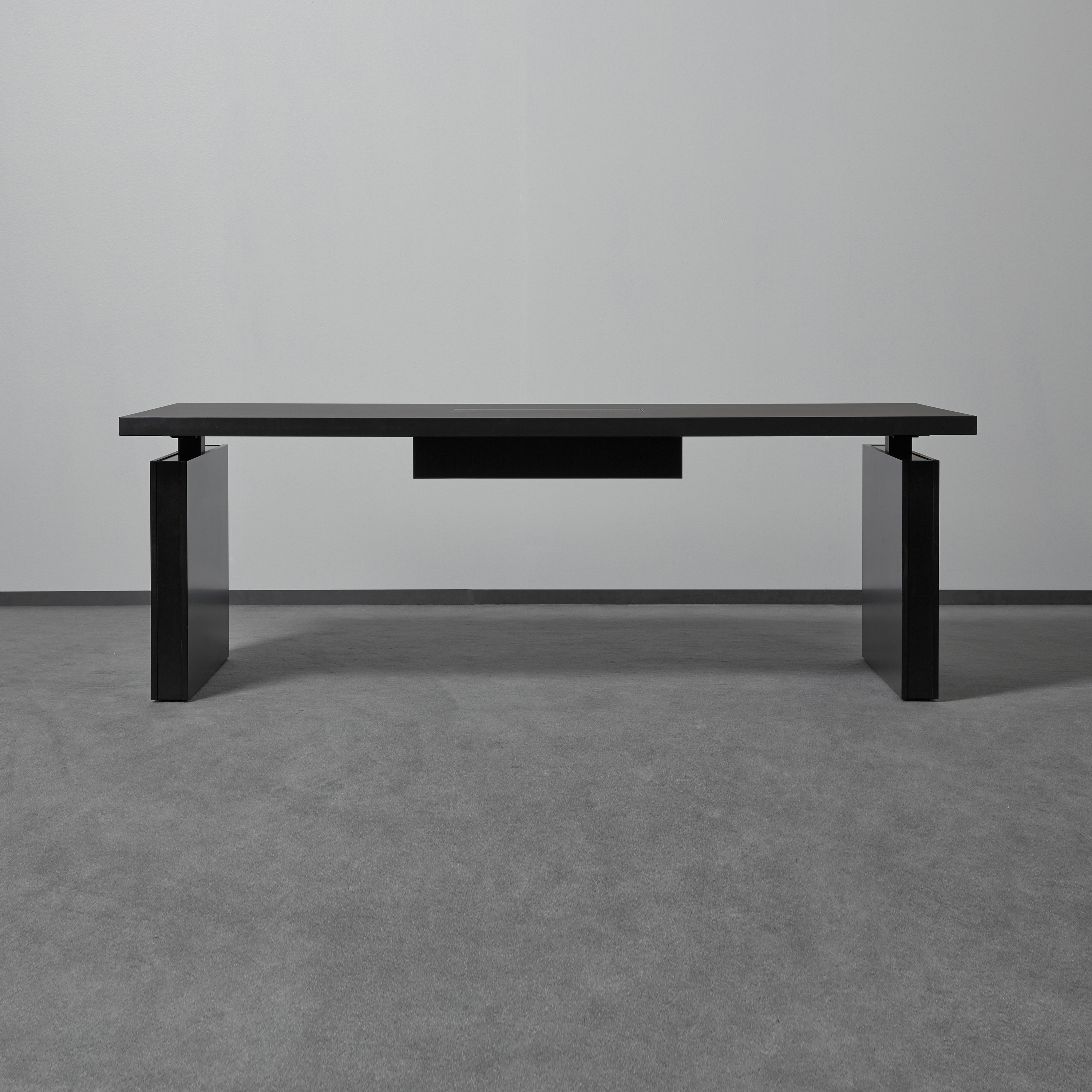 Display product Snitsa XL conference table from manufacturer SA Möbler AB