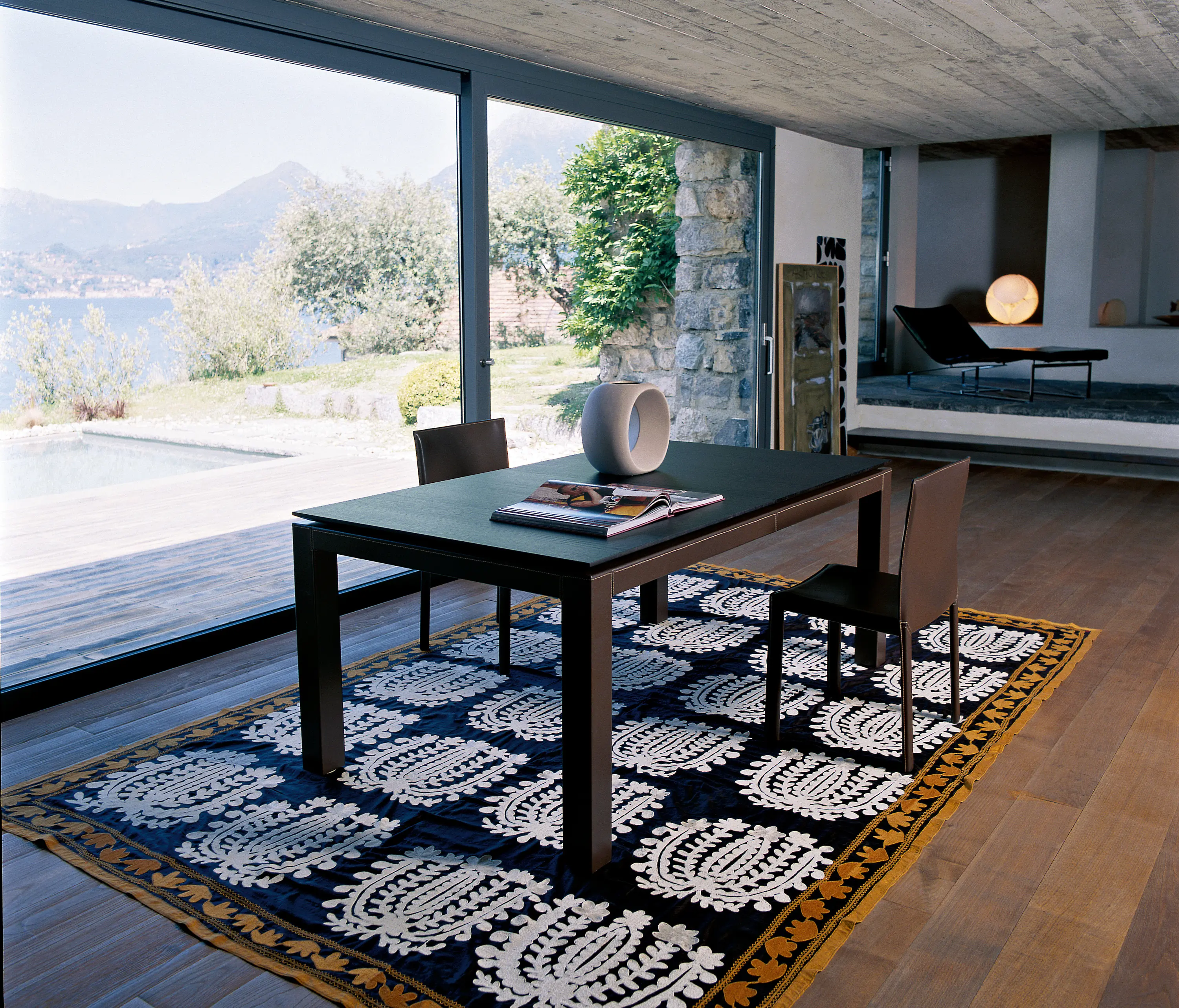 Enrico Pellizzoni - Abaco Extendible table