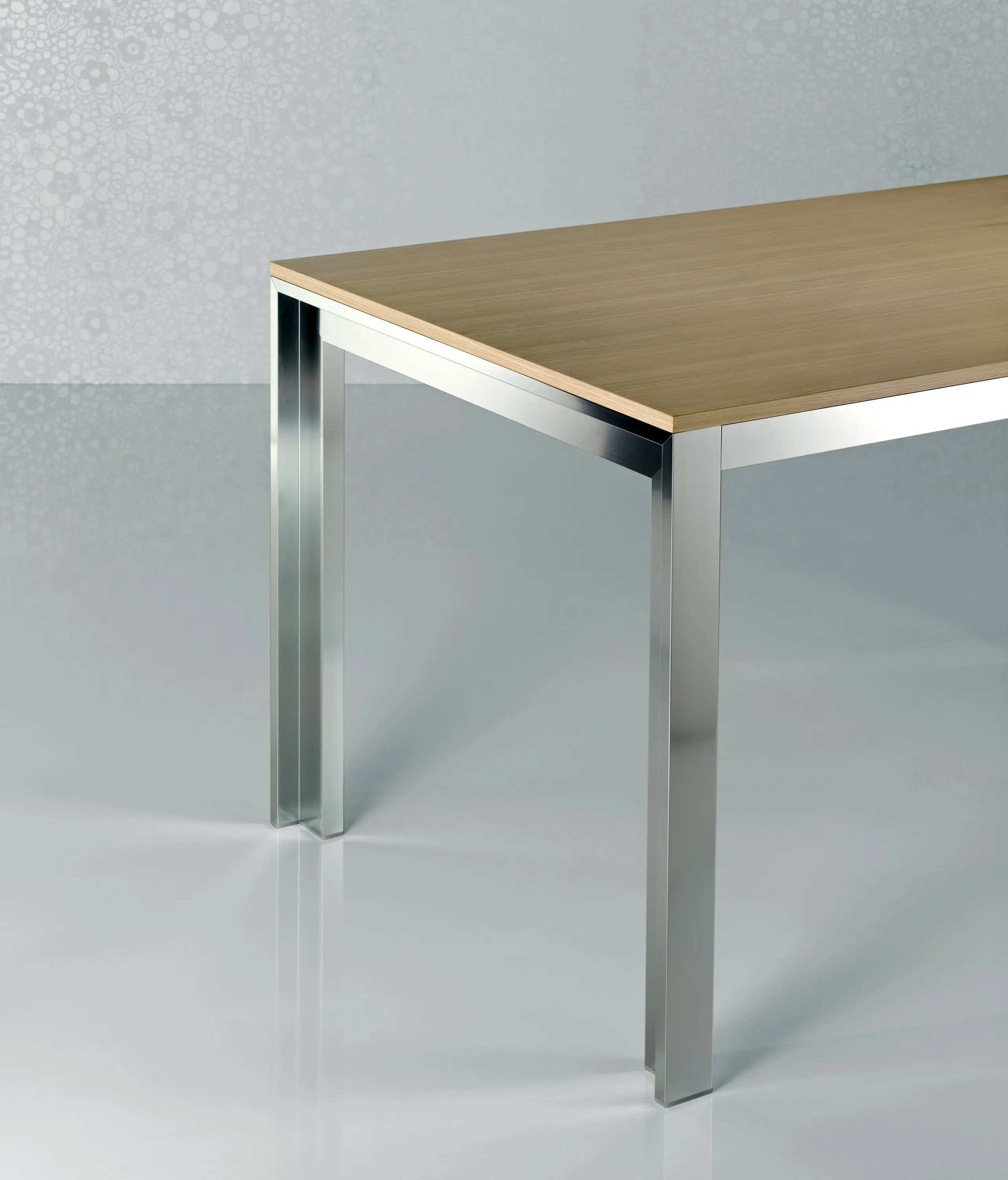 Enrico Pellizzoni - Strato Table extendible
