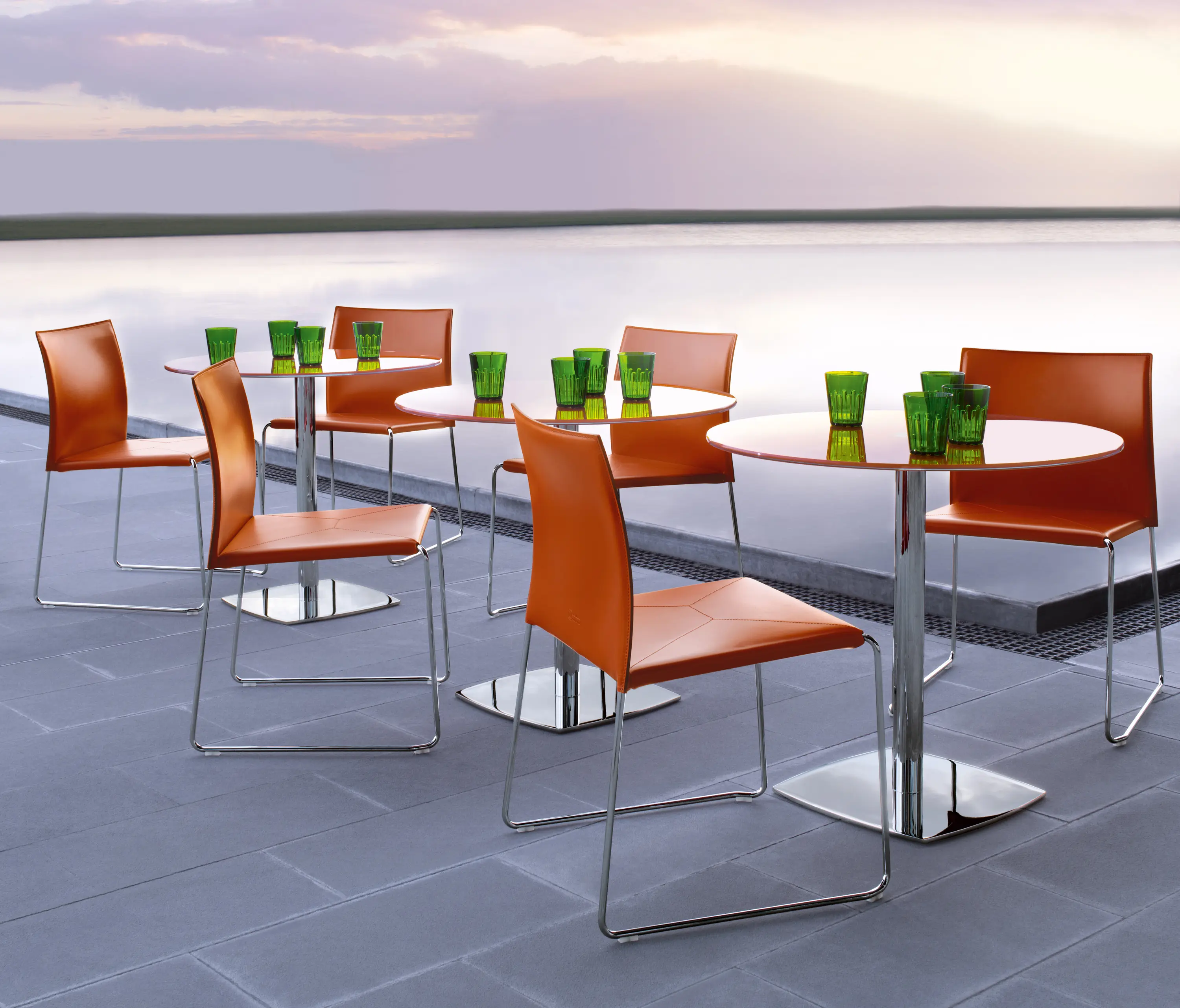Enrico Pellizzoni - Valeo Bar table
