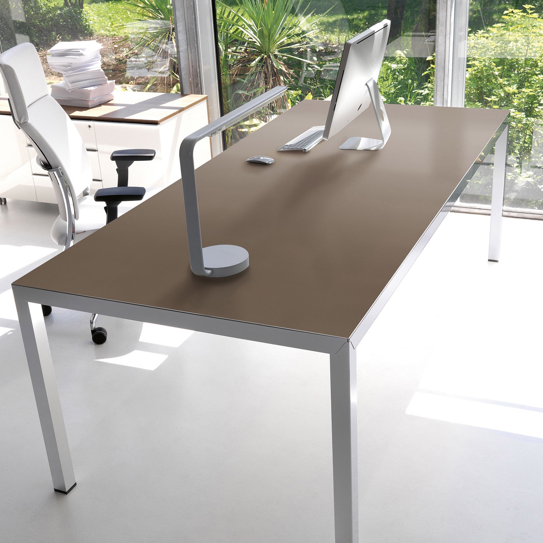 Vertoon produk FLY desk van vervaardiger IVM