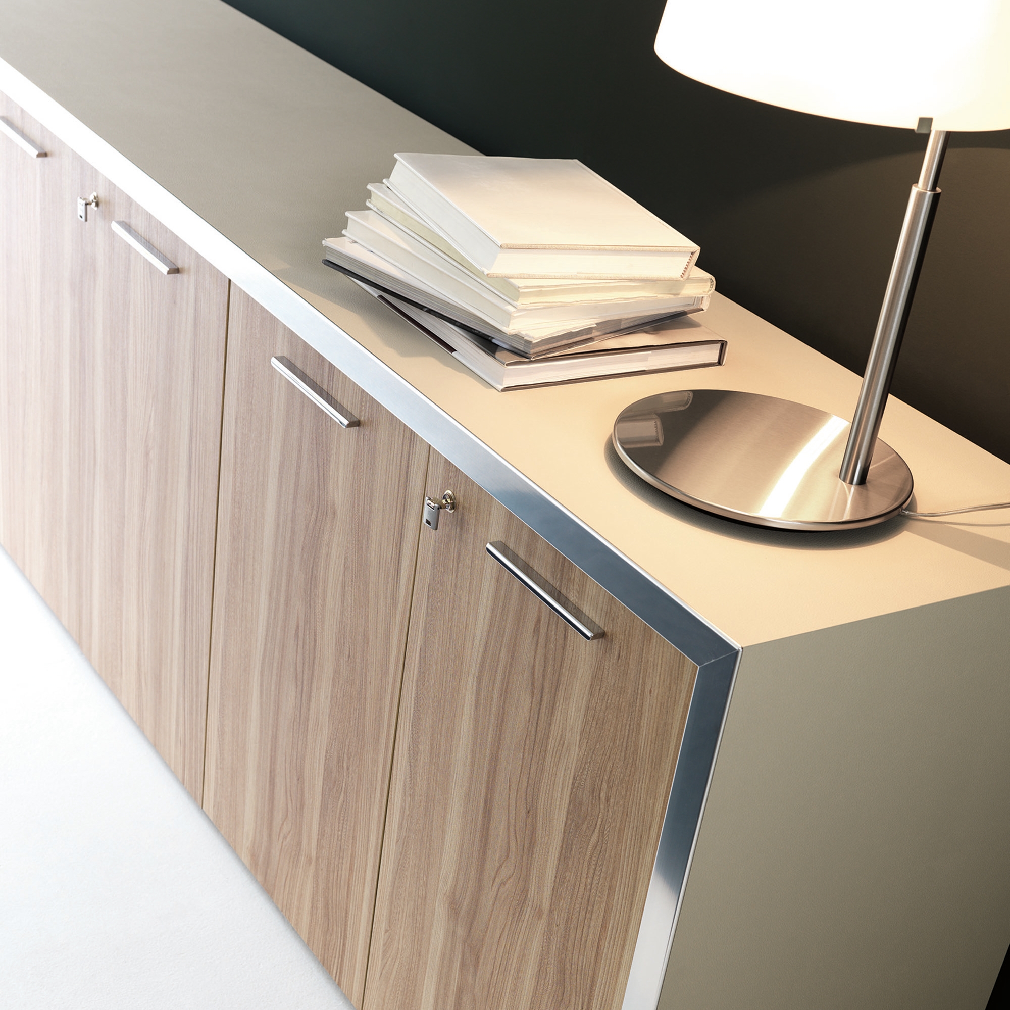 Afficher le produit Athos bureaux du fabricant IVM