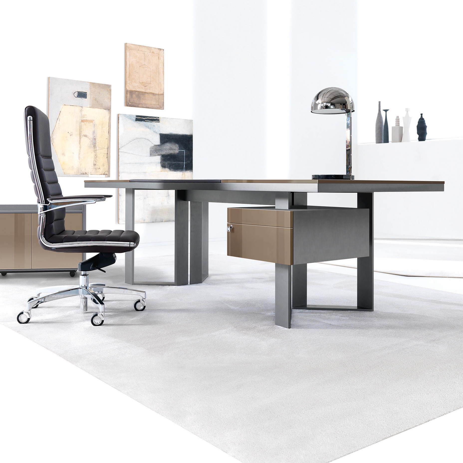 Vertoon produk LLOYD desk van vervaardiger IVM