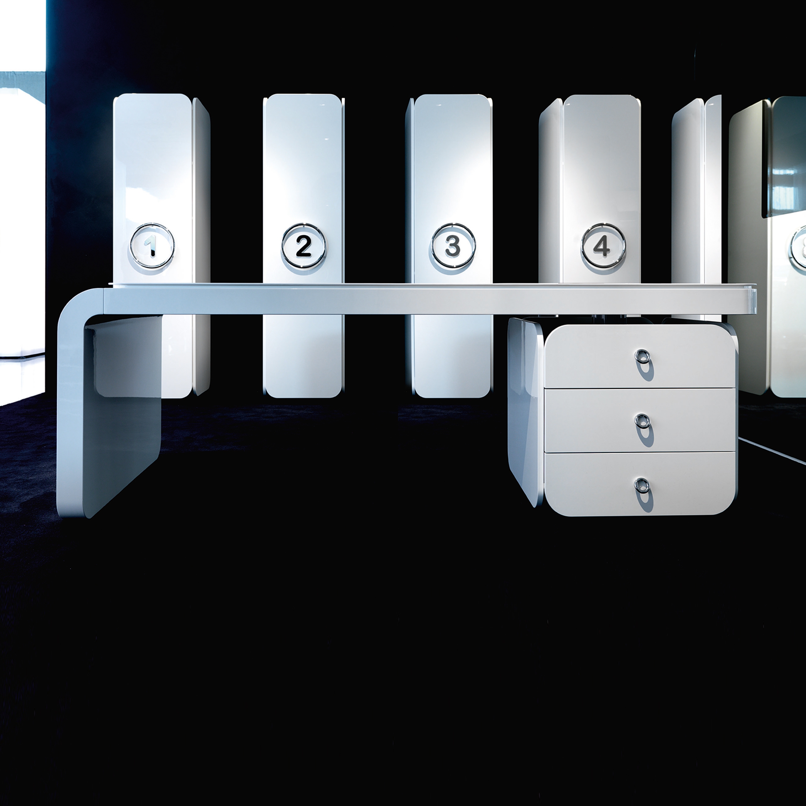 Vertoon produk ICON desk van vervaardiger IVM