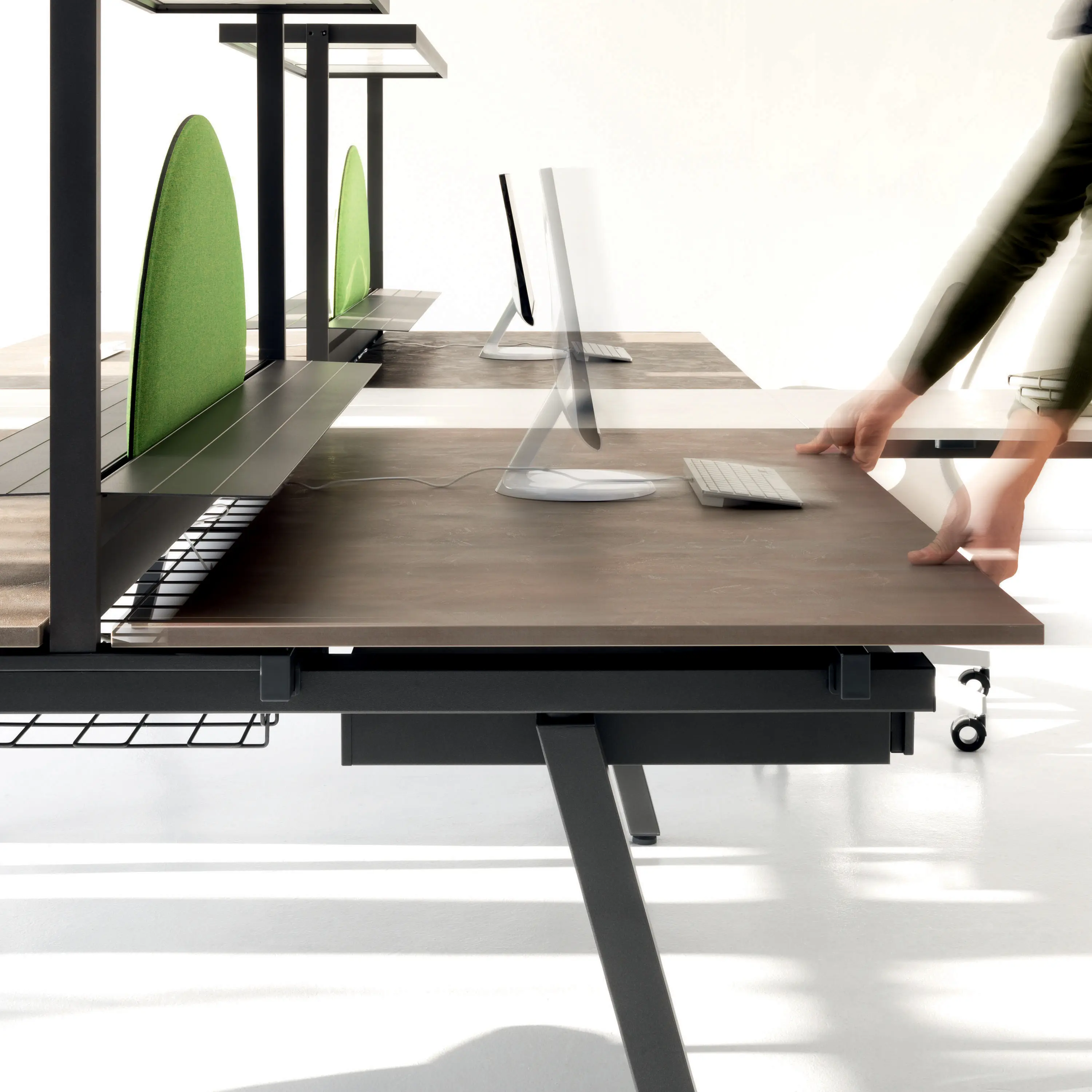 IVM - STILO desk