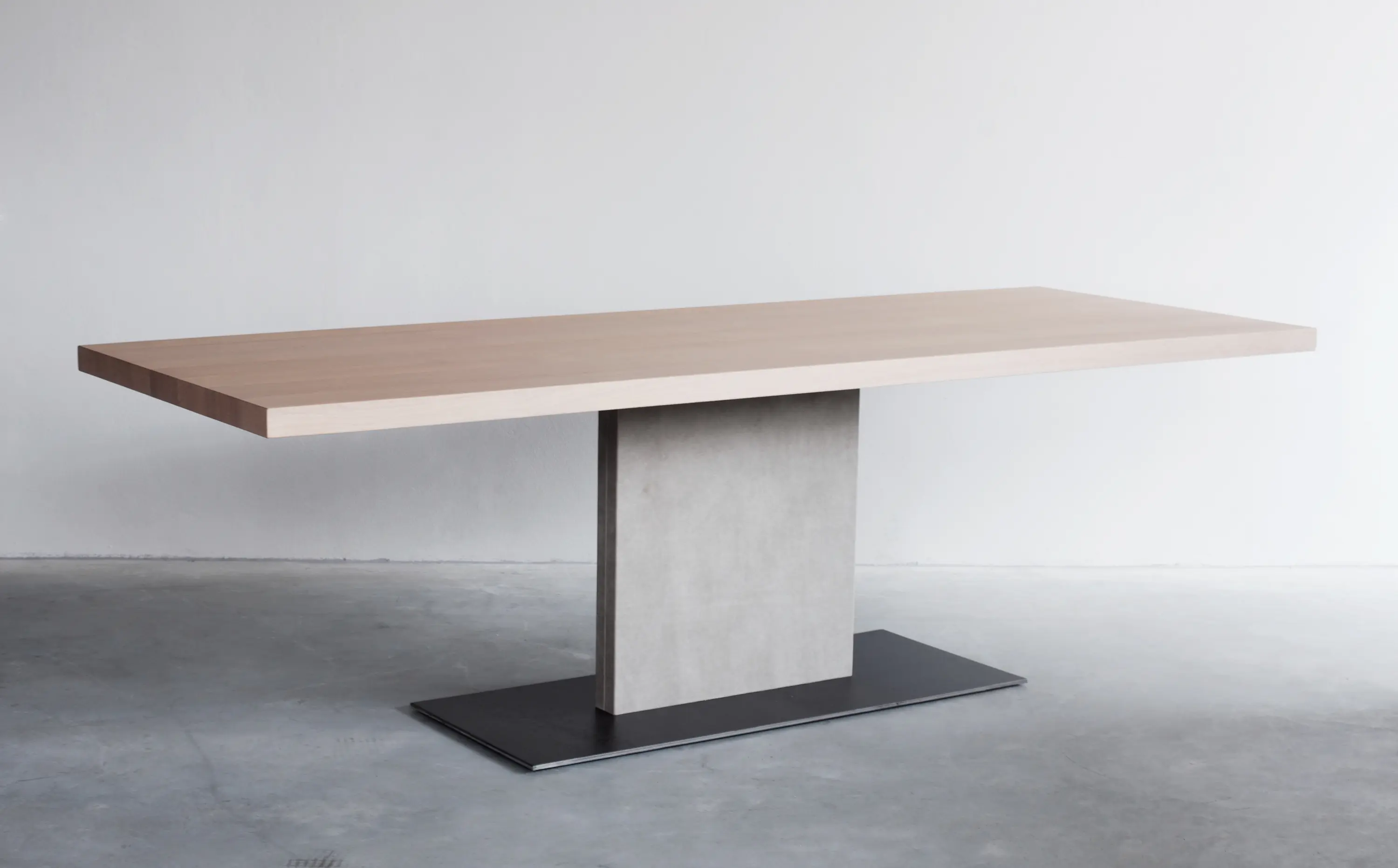 Van Rossum - Opium rectangular table
