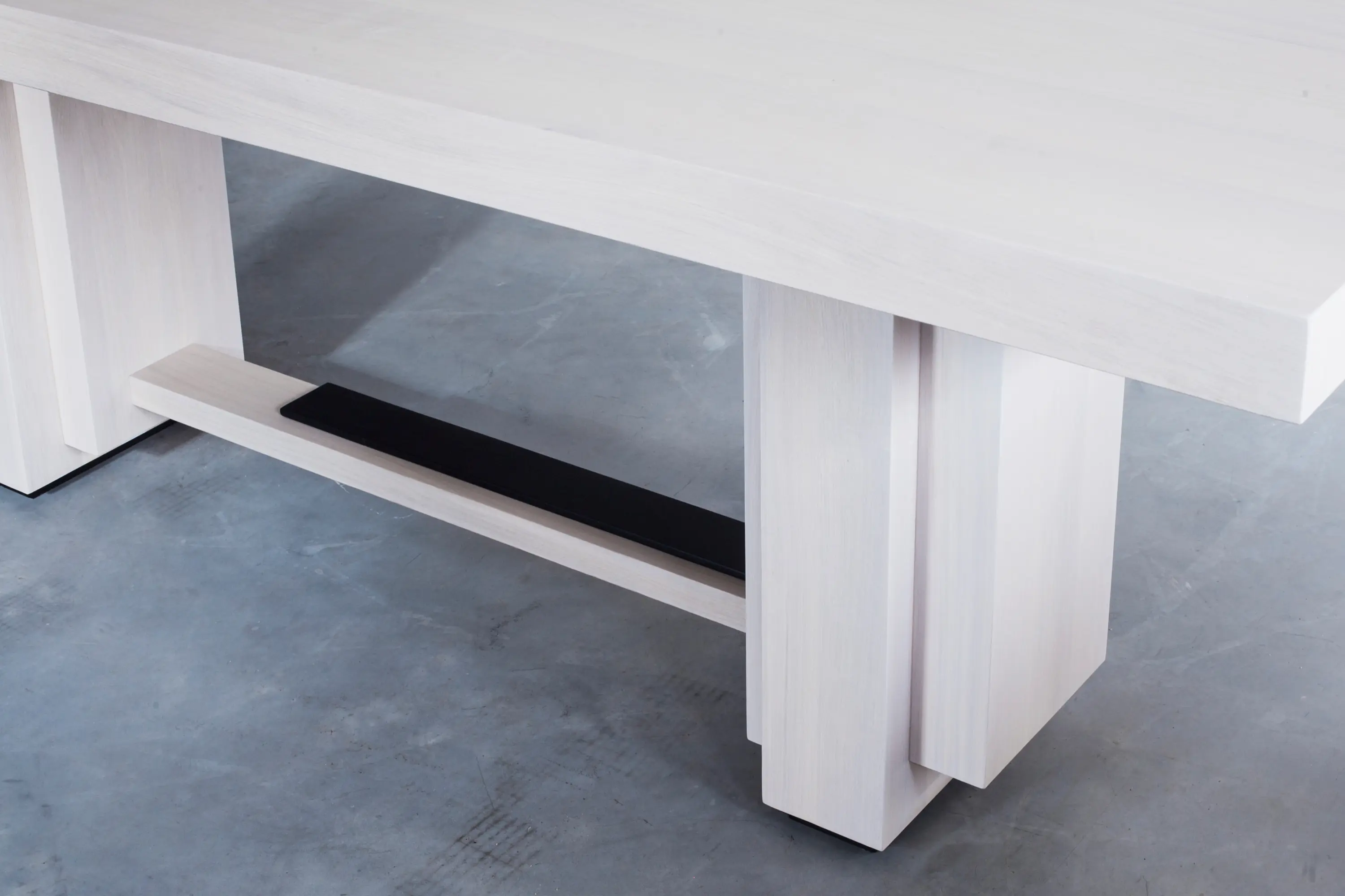 Van Rossum - Kitale Dining Table Rectangular