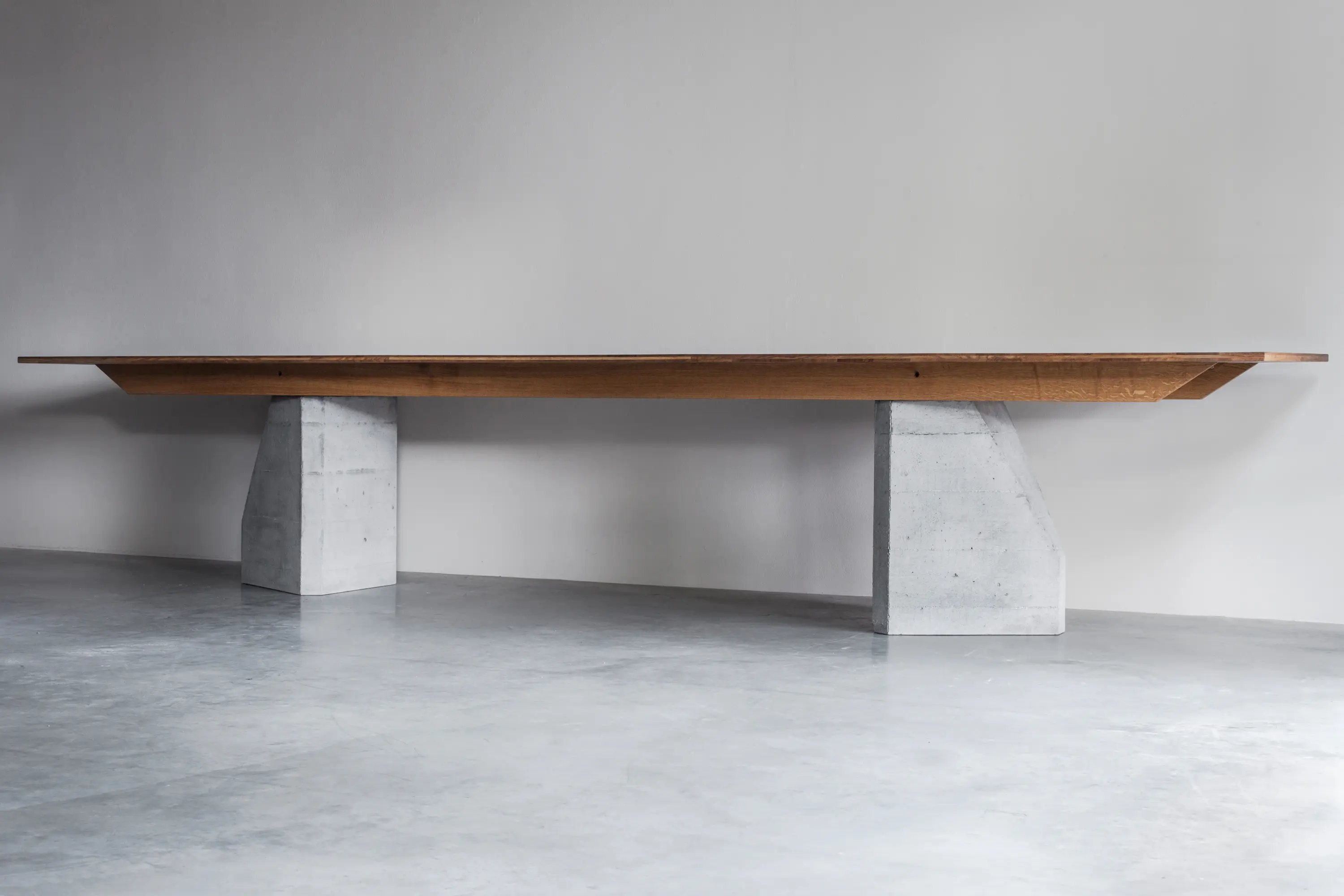 Van Rossum - PLY 3 Series table with 2 bases