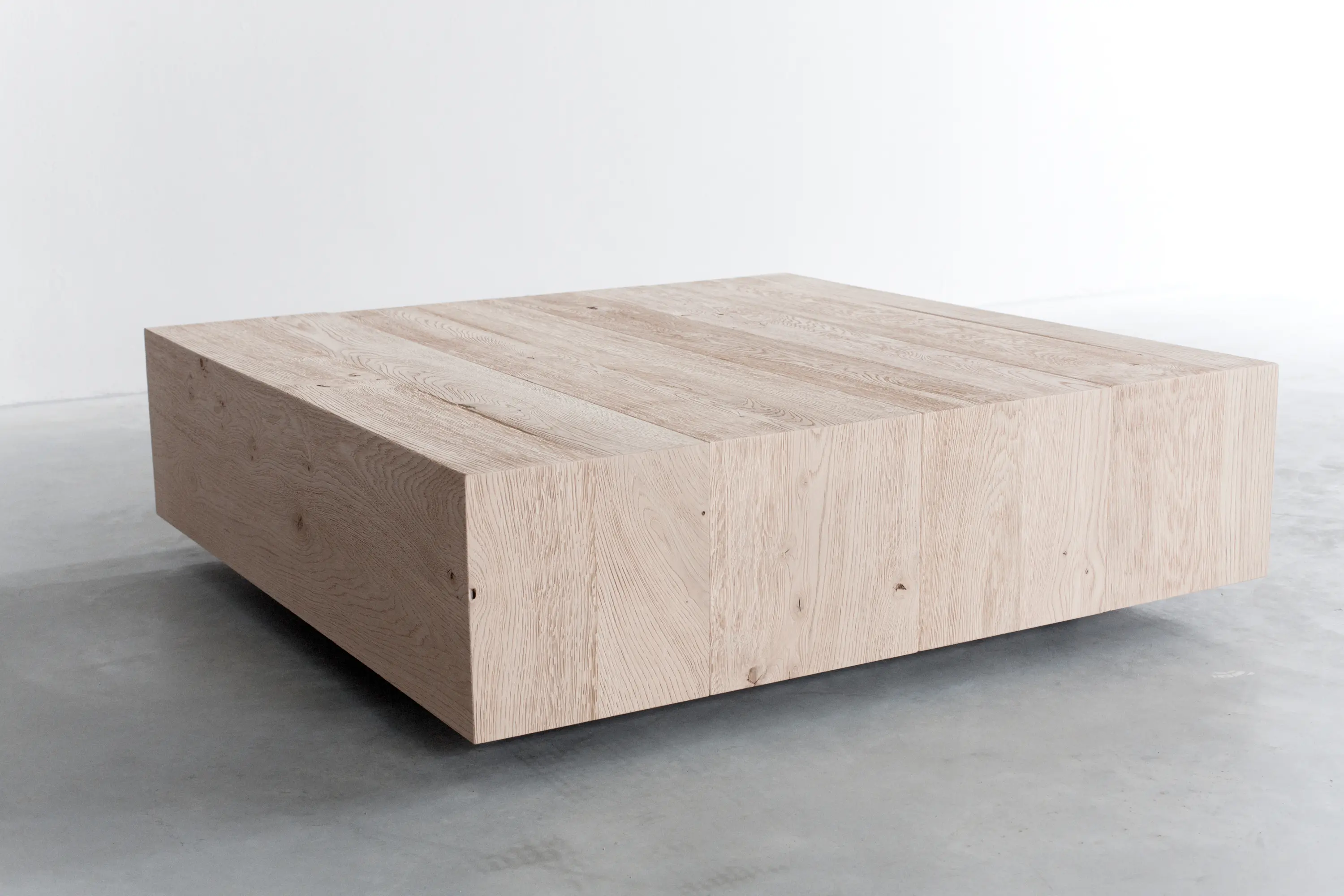 Van Rossum - Common Coffee Table
