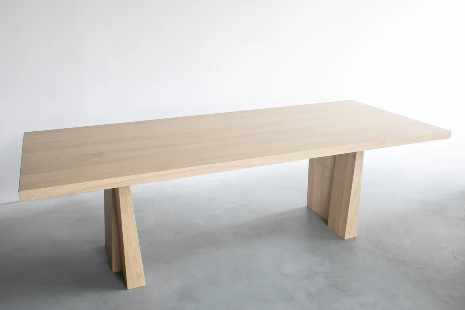Van Rossum - Eli Slim Dining Table