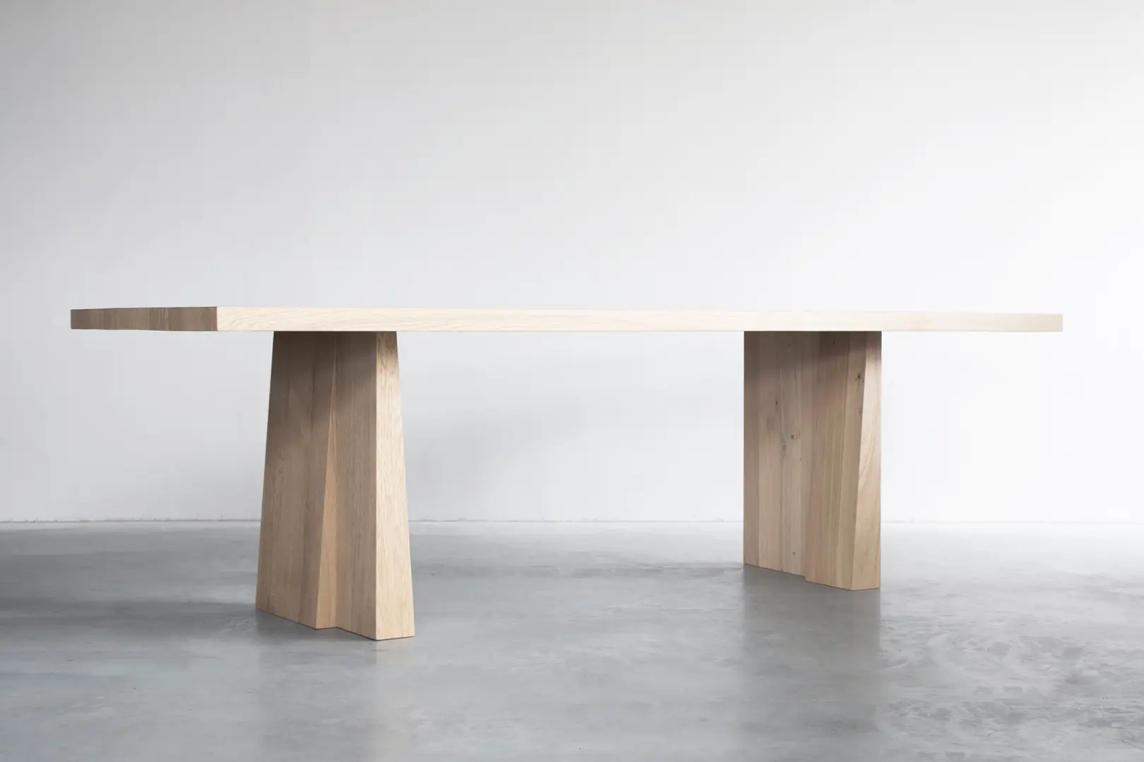 Van Rossum - Eli Slim Dining Table