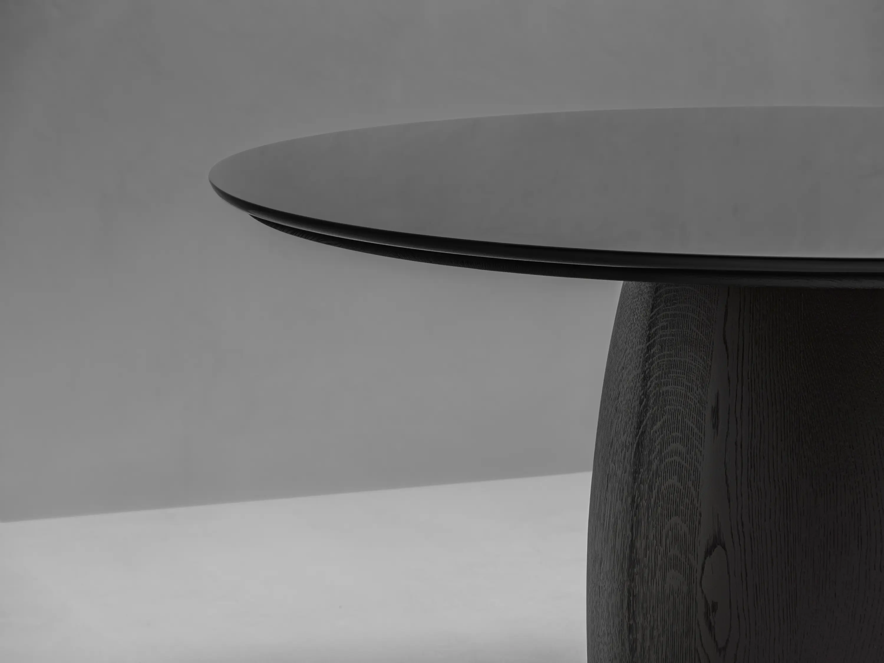 Van Rossum - Barrel Dining Table