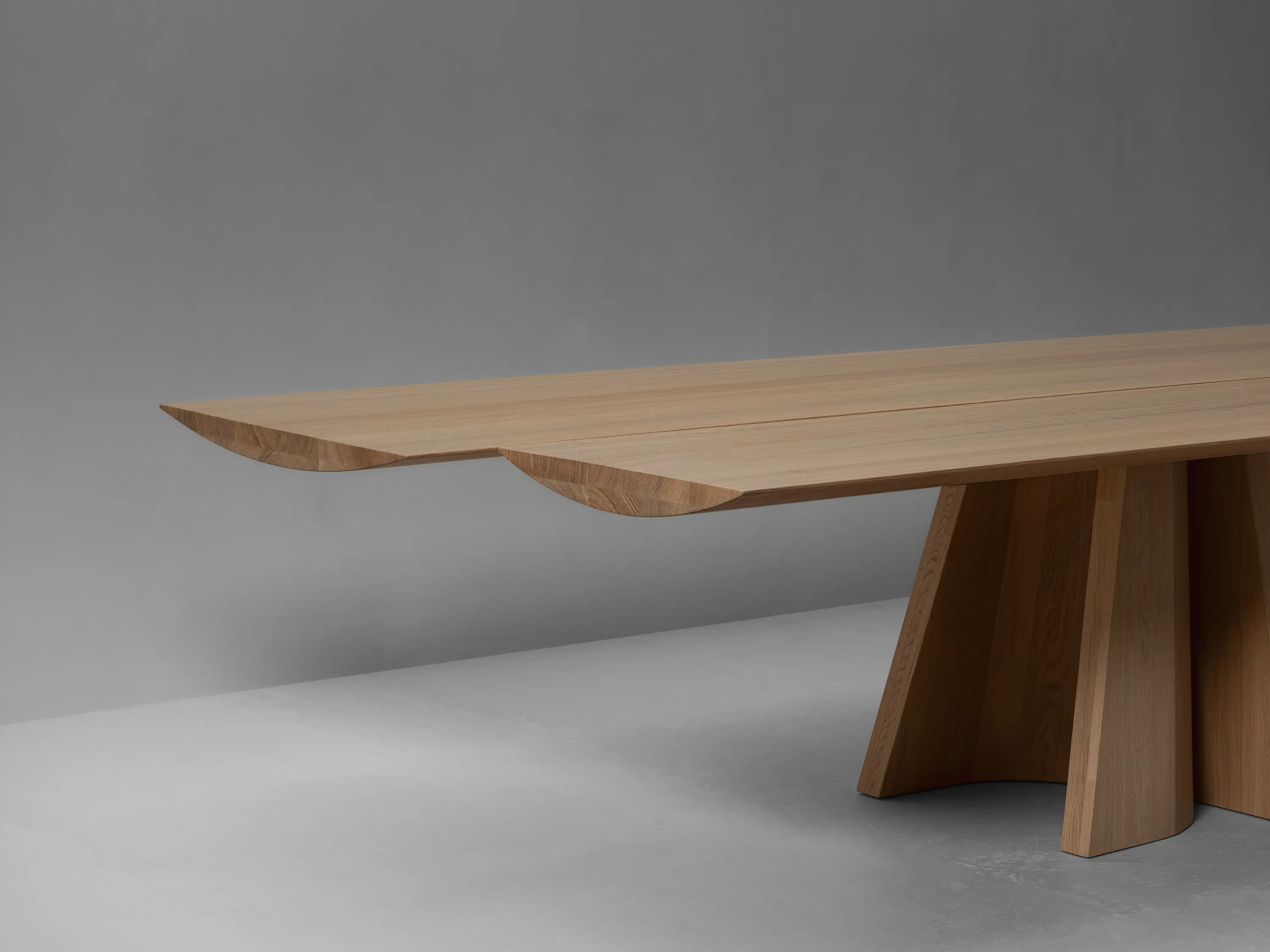 Van Rossum - Got Dining Table One
