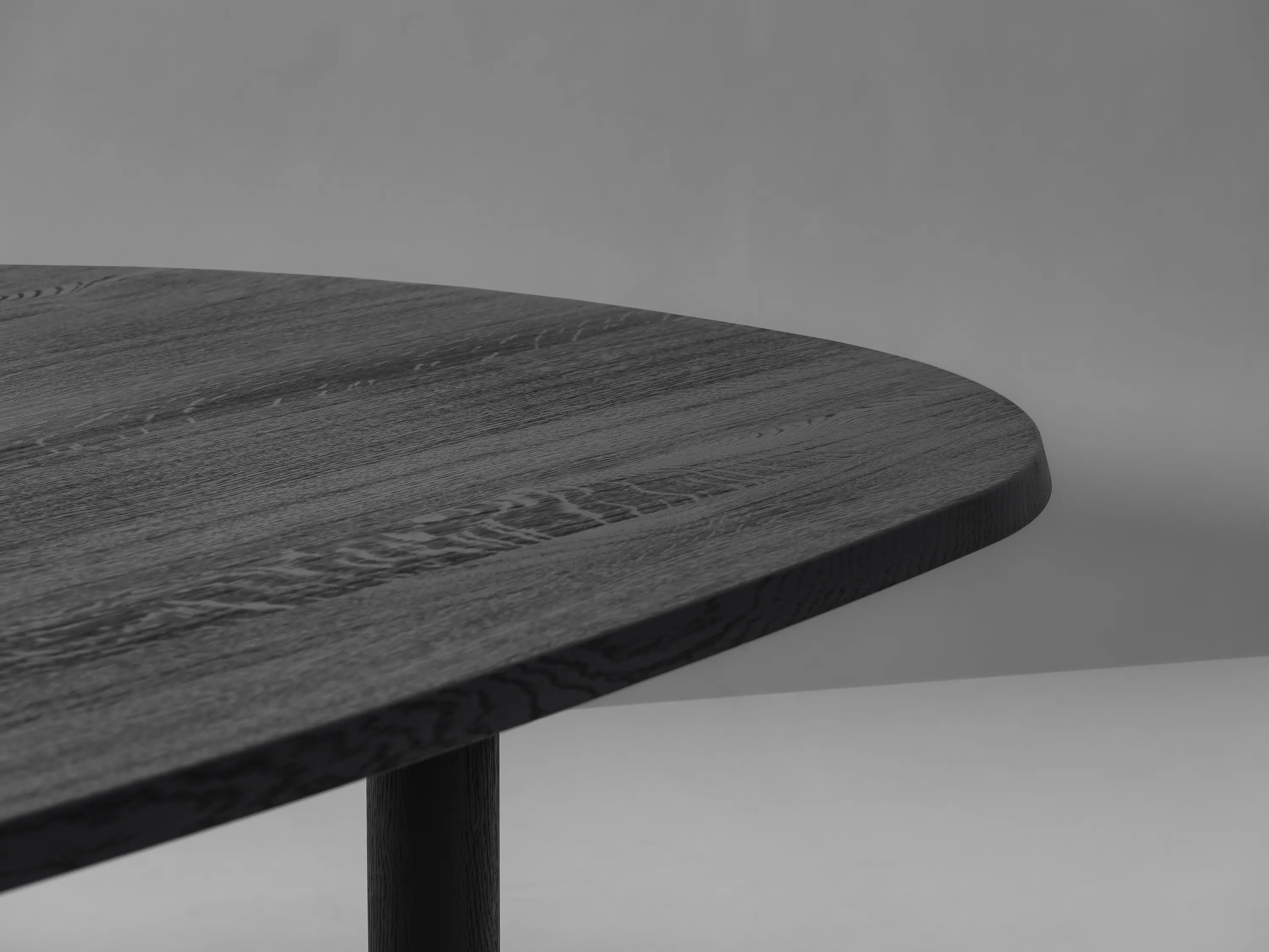Van Rossum - Kei Dining Table